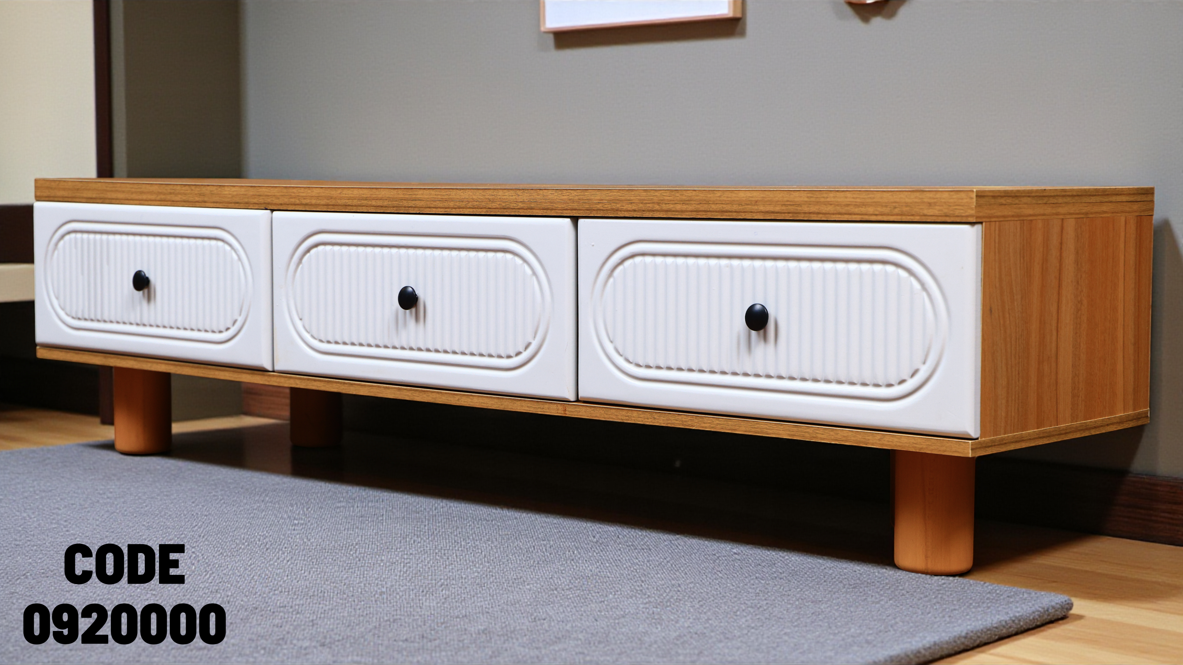 ترابيزة تليفزيون 200