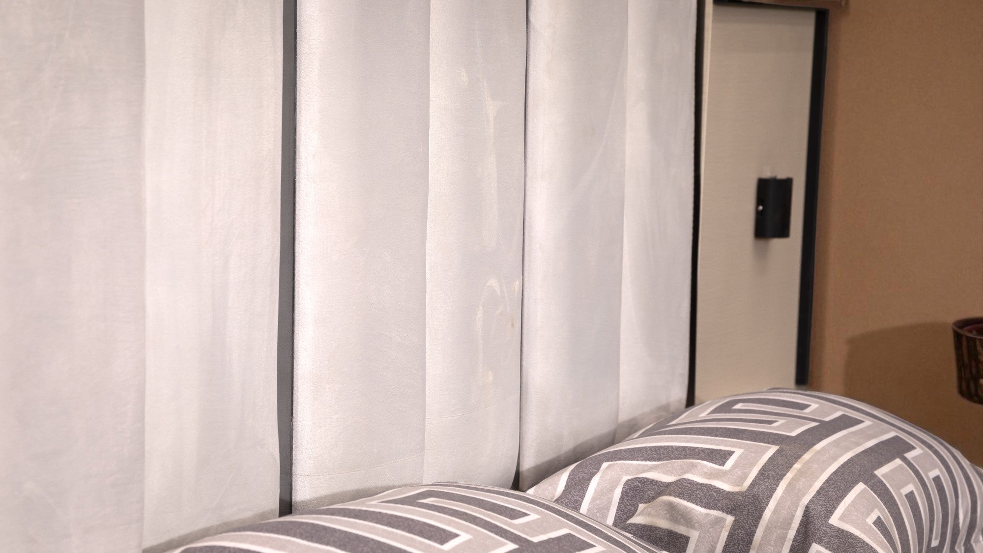 غرفة نوم ماستر 233