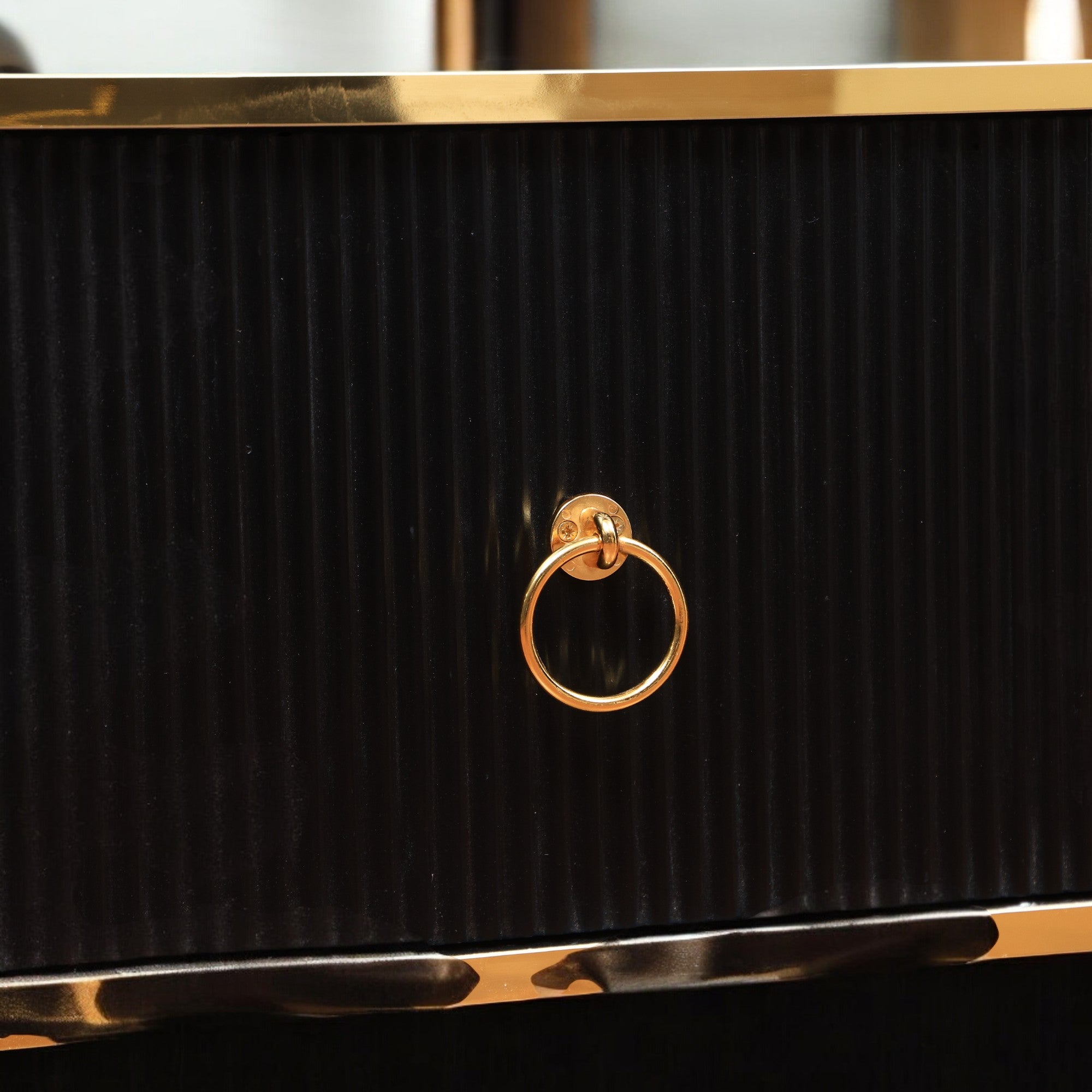 ترابيزة تليفزيون 196