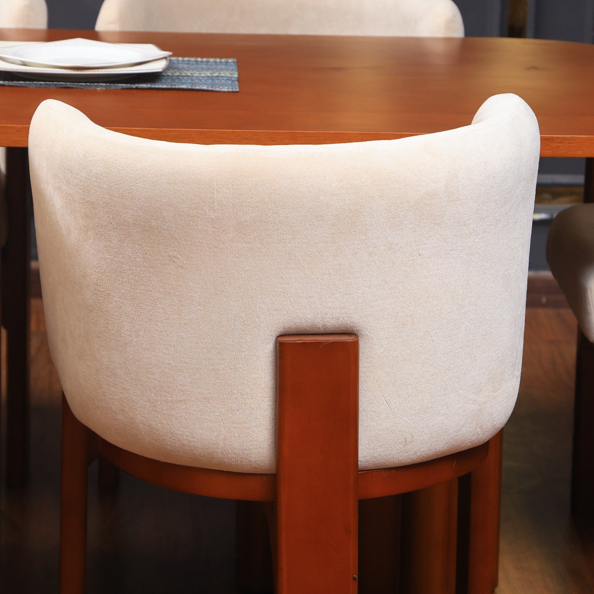 ترابيزة سفرة 664