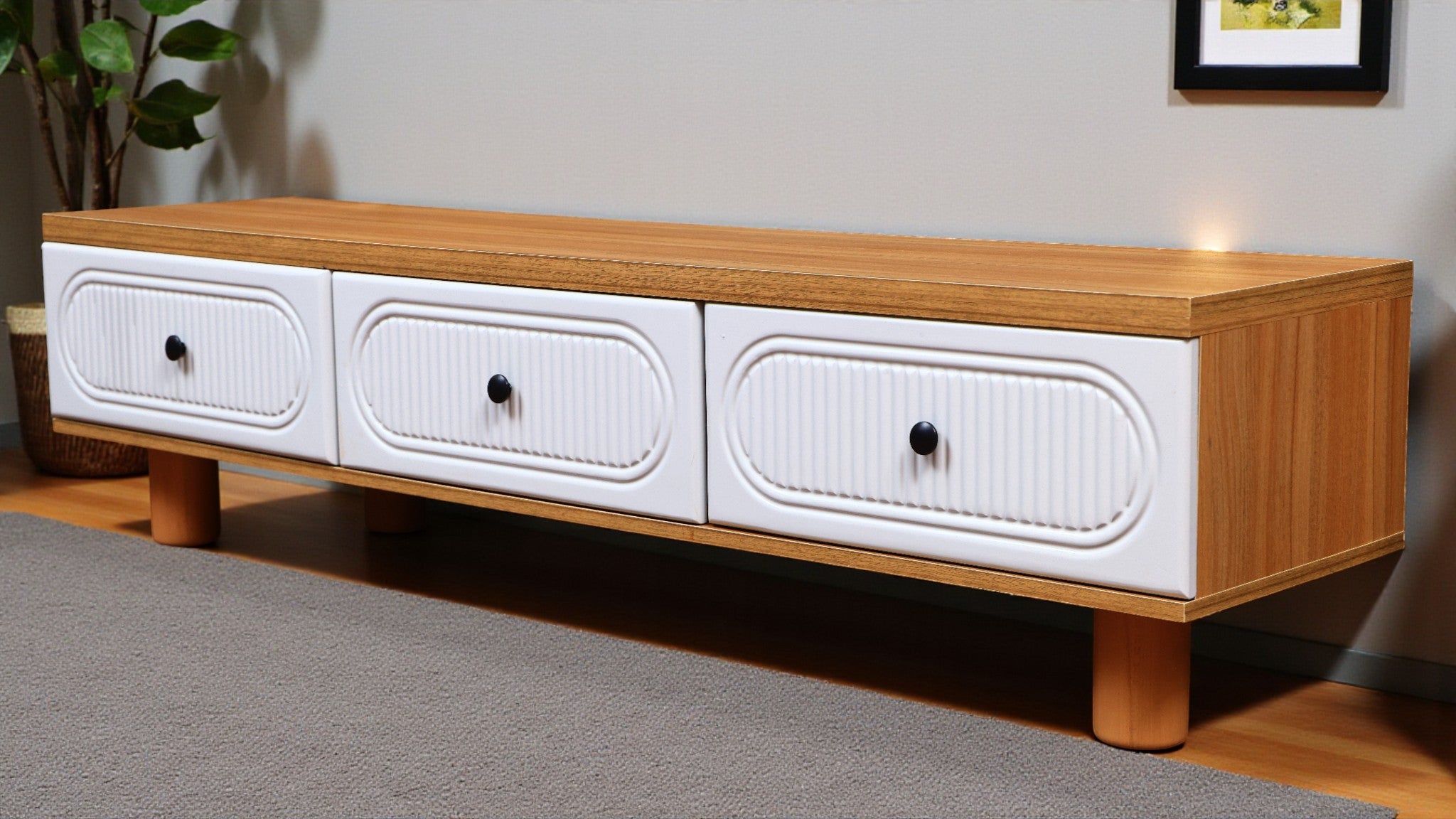 ترابيزة تليفزيون 200