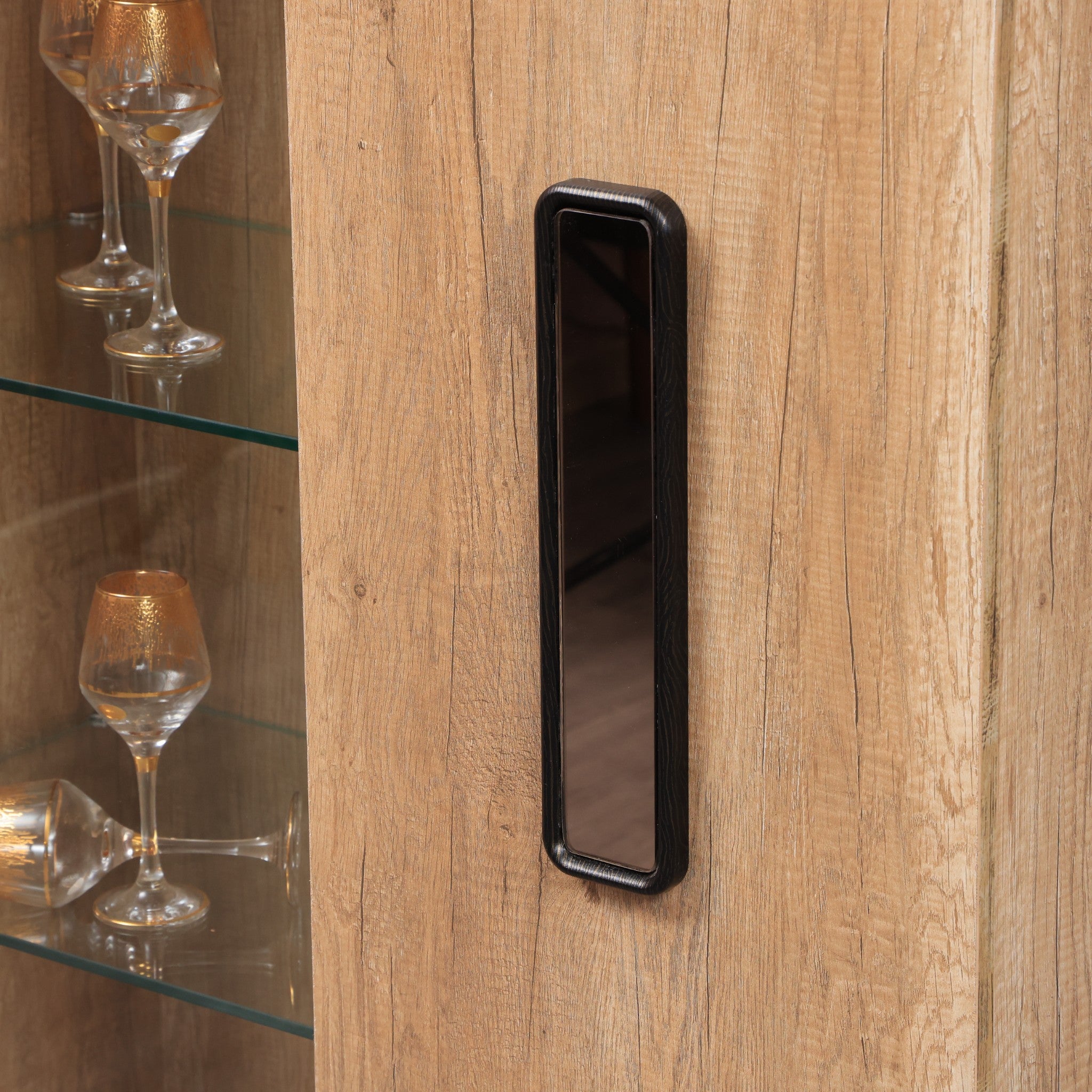 غرفة سفرة 104