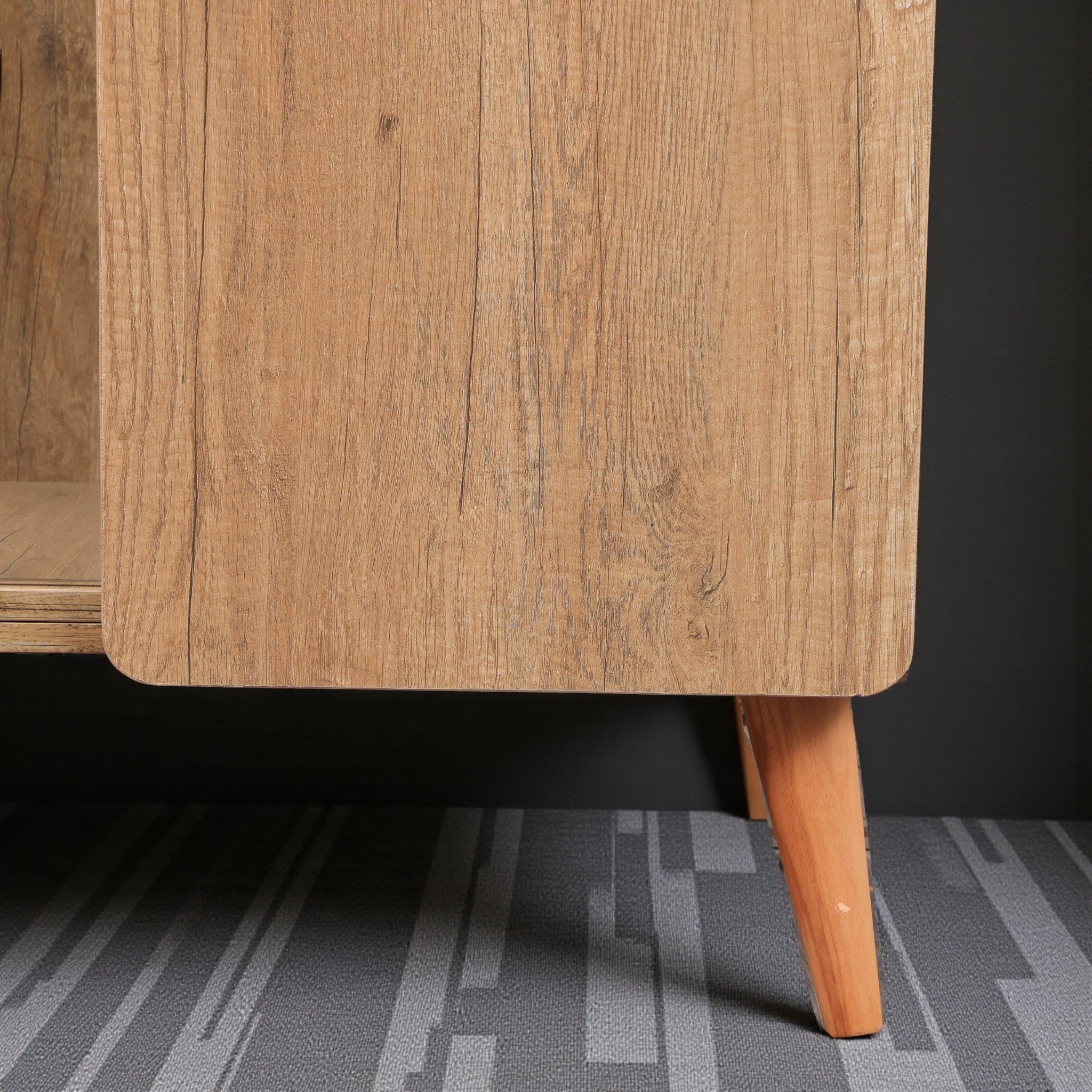 غرفة سفرة 104