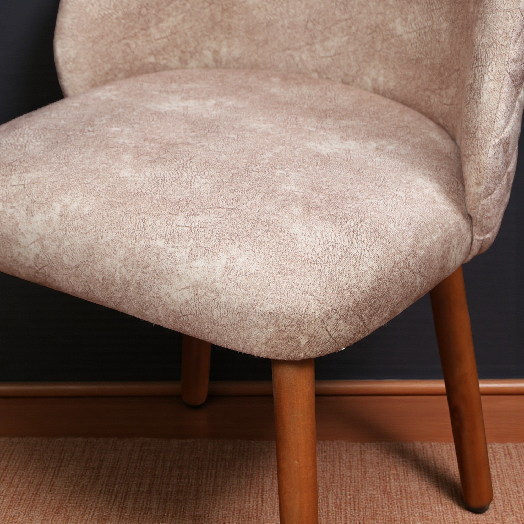 غرفة سفرة 476