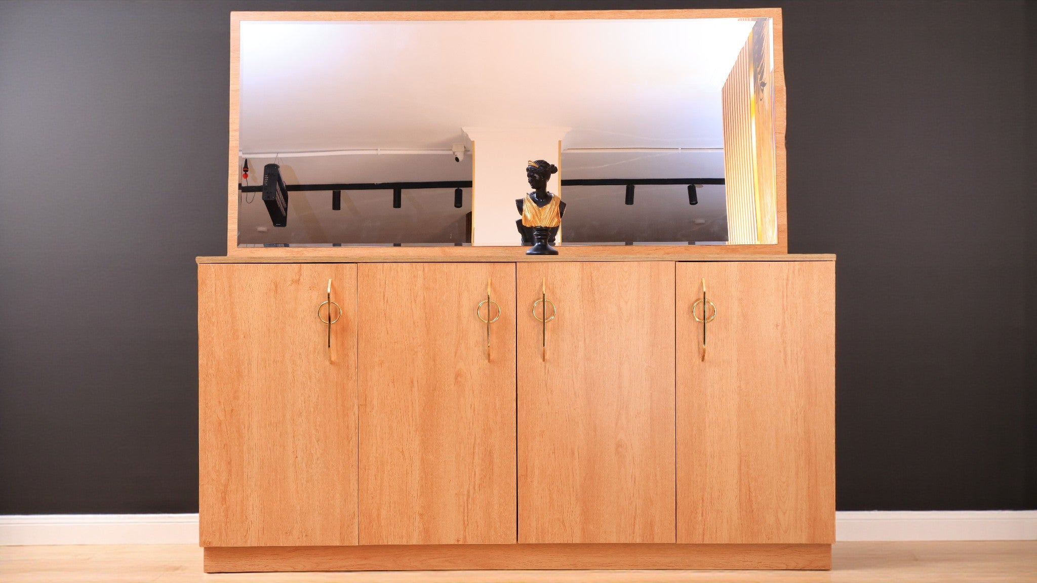 غرفة سفرة 249