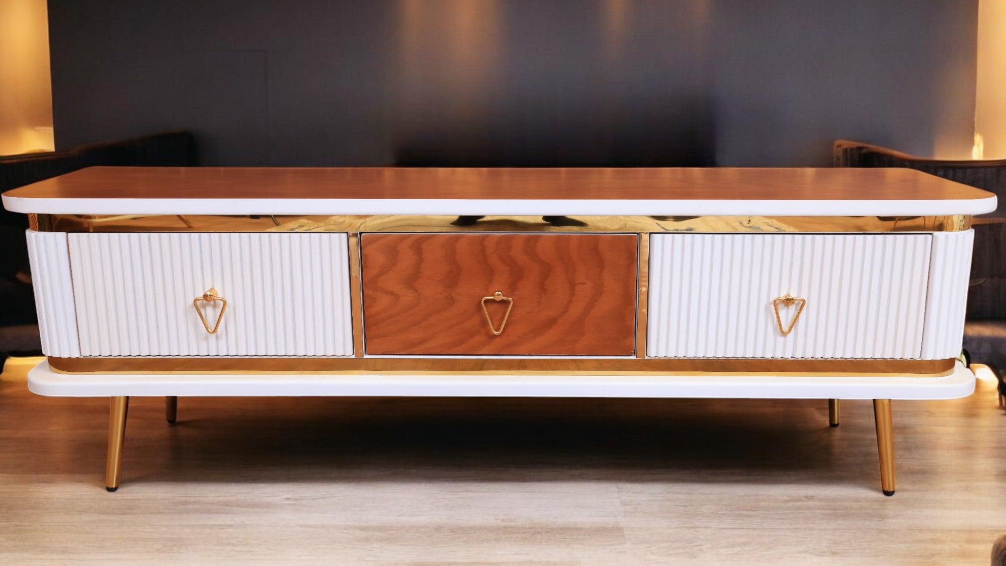 ترابيزة تليفزيون 146