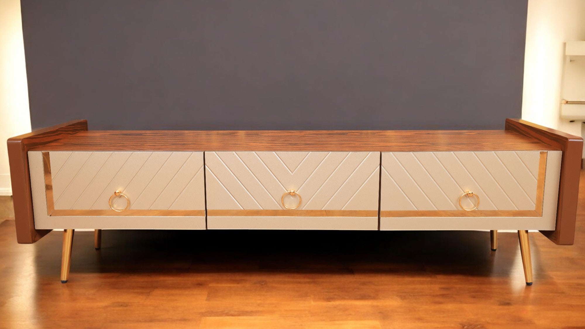 ترابيزة تليفزيون 147