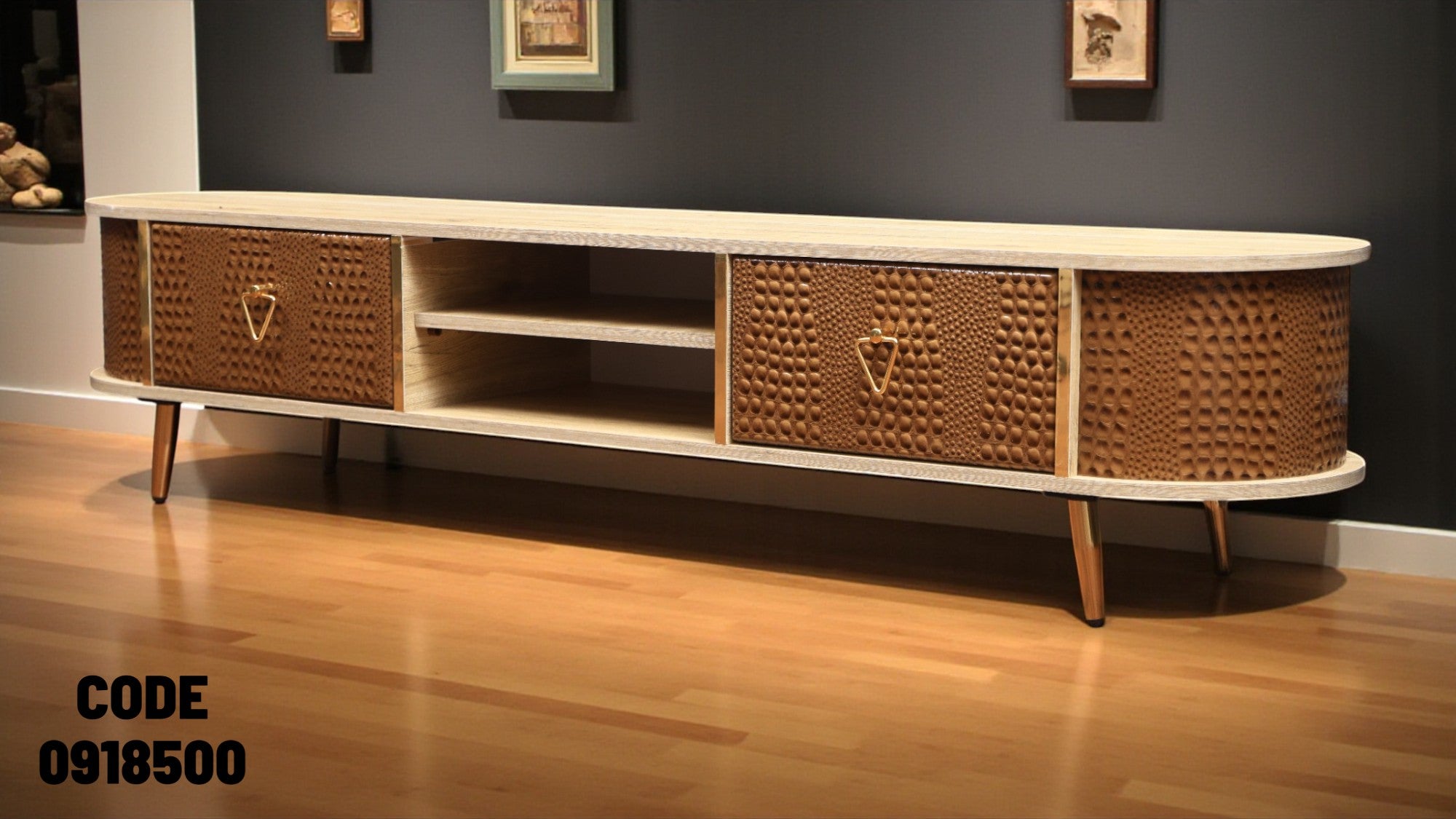 ترابيزة تليفزيون 185