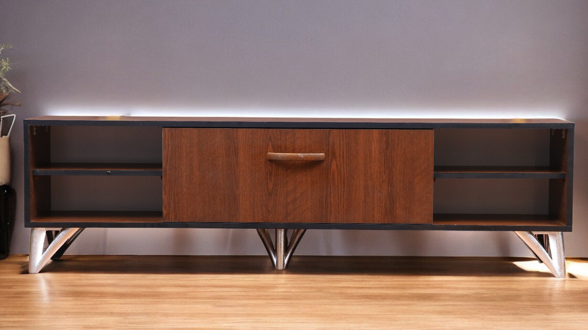 ترابيزة تليفزيون 186