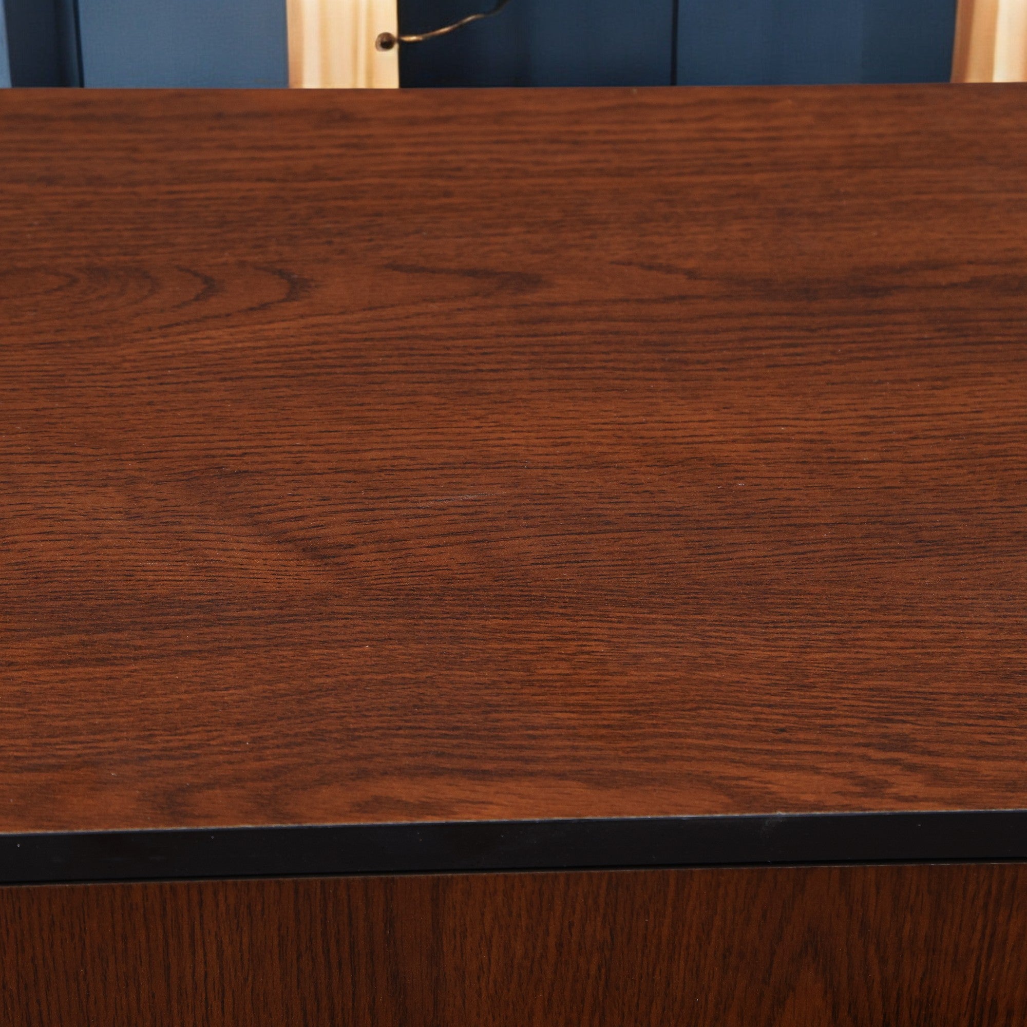 ترابيزة تليفزيون 186