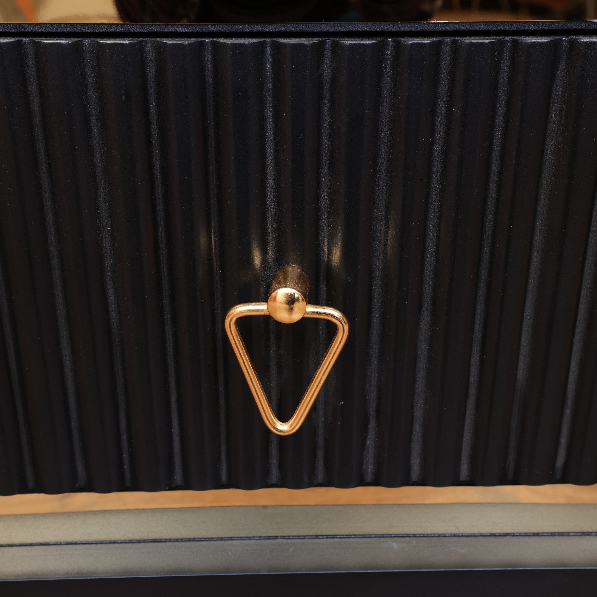 ترابيزة تليفزيون 149