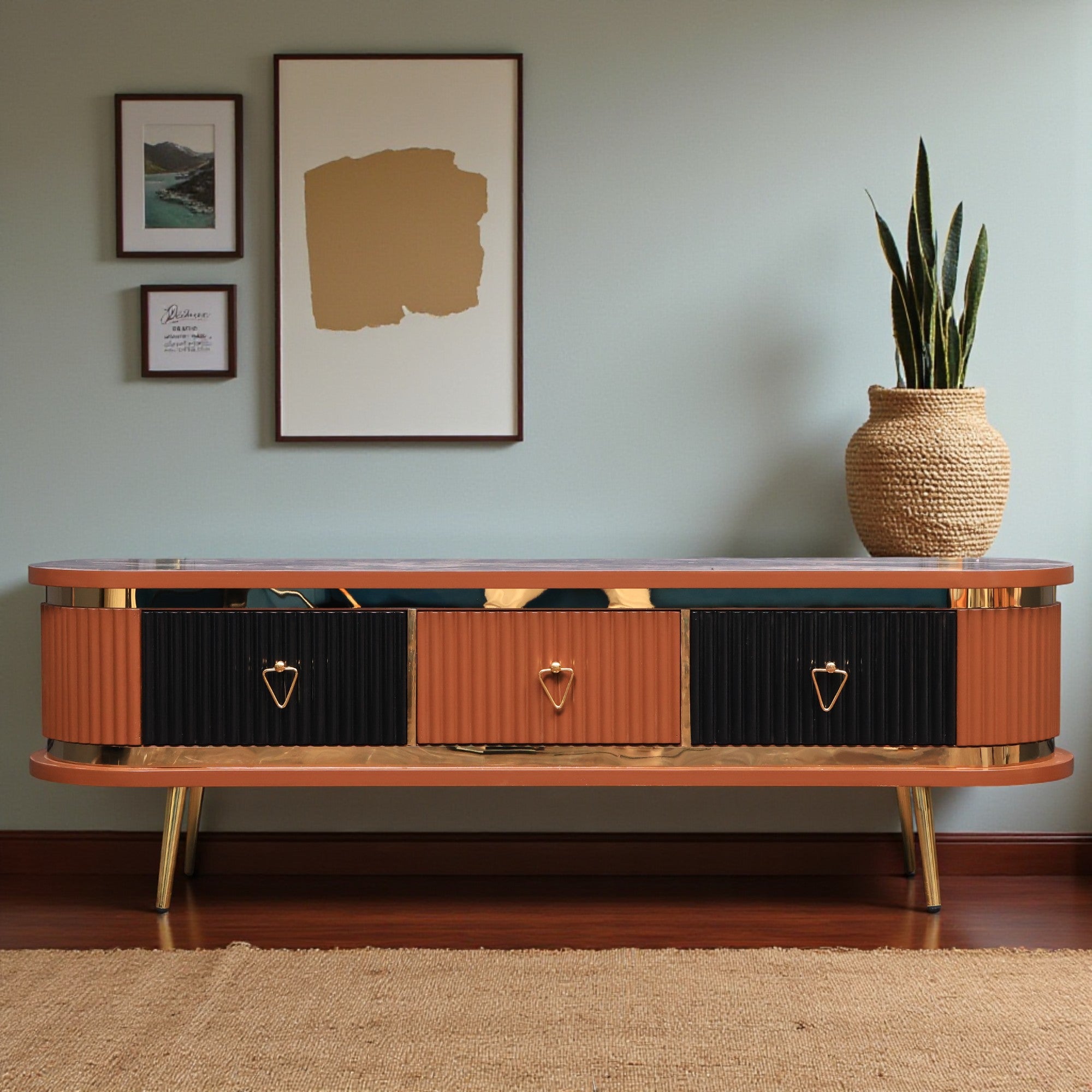 ترابيزة تليفزيون 179