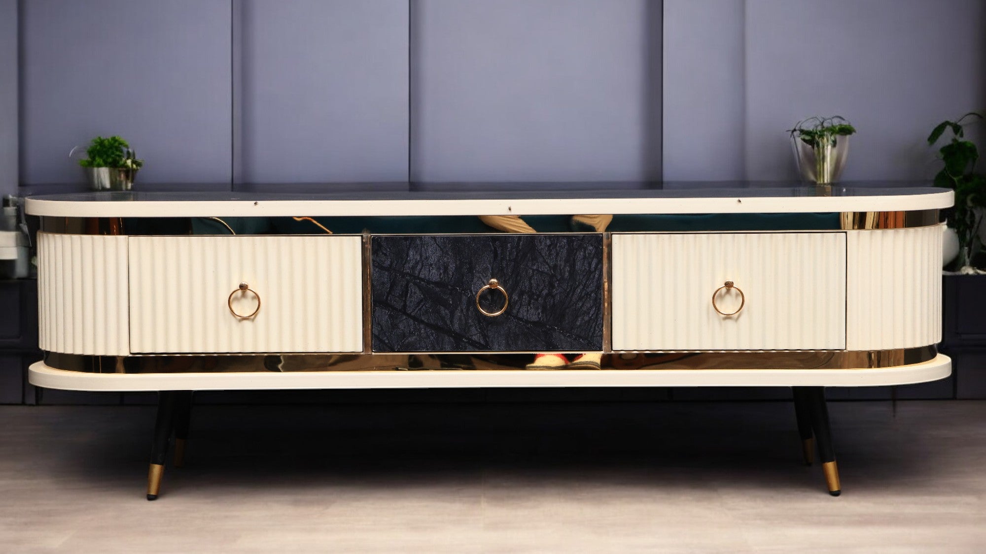 ترابيزة تليفزيون 178