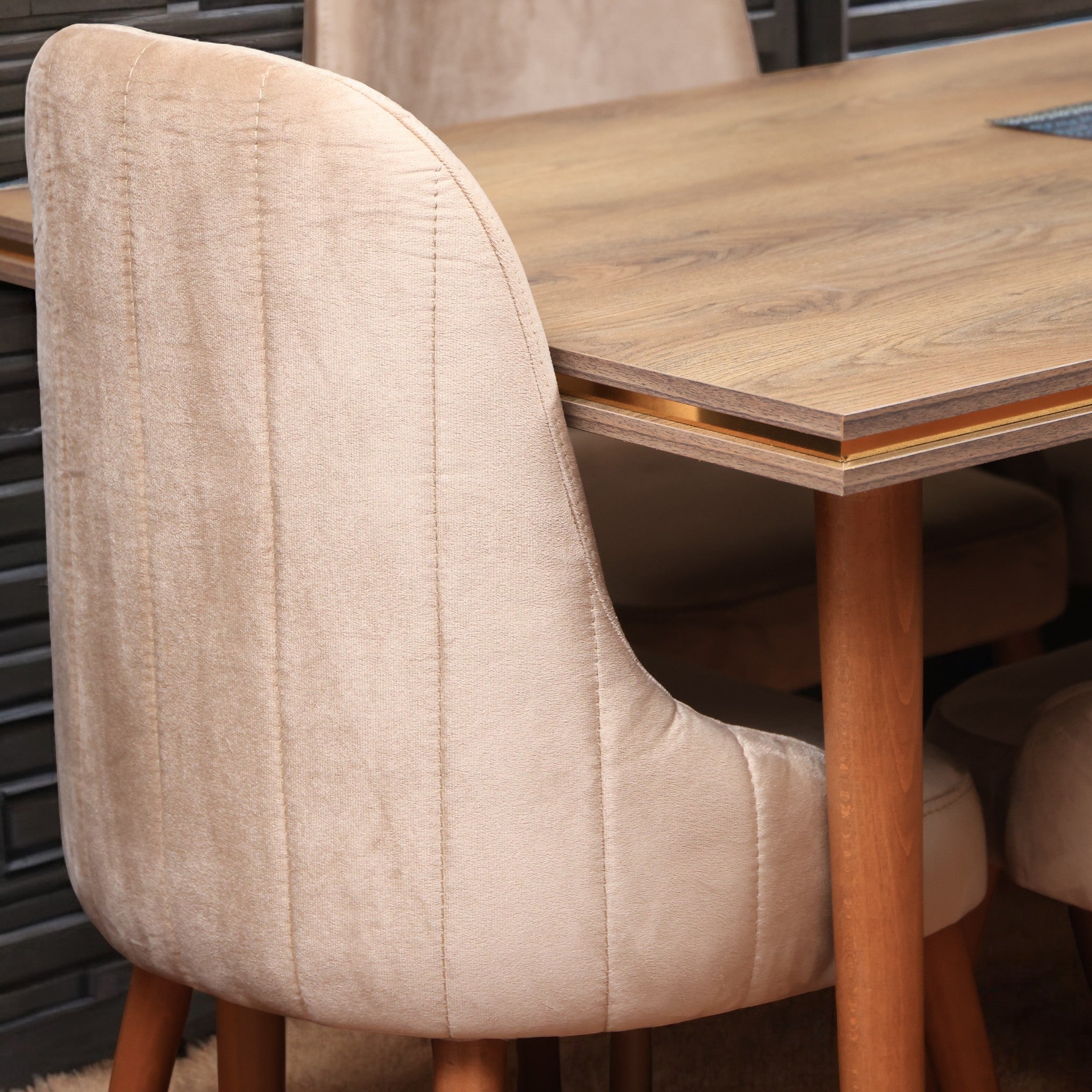 ترابيزة سفرة 421