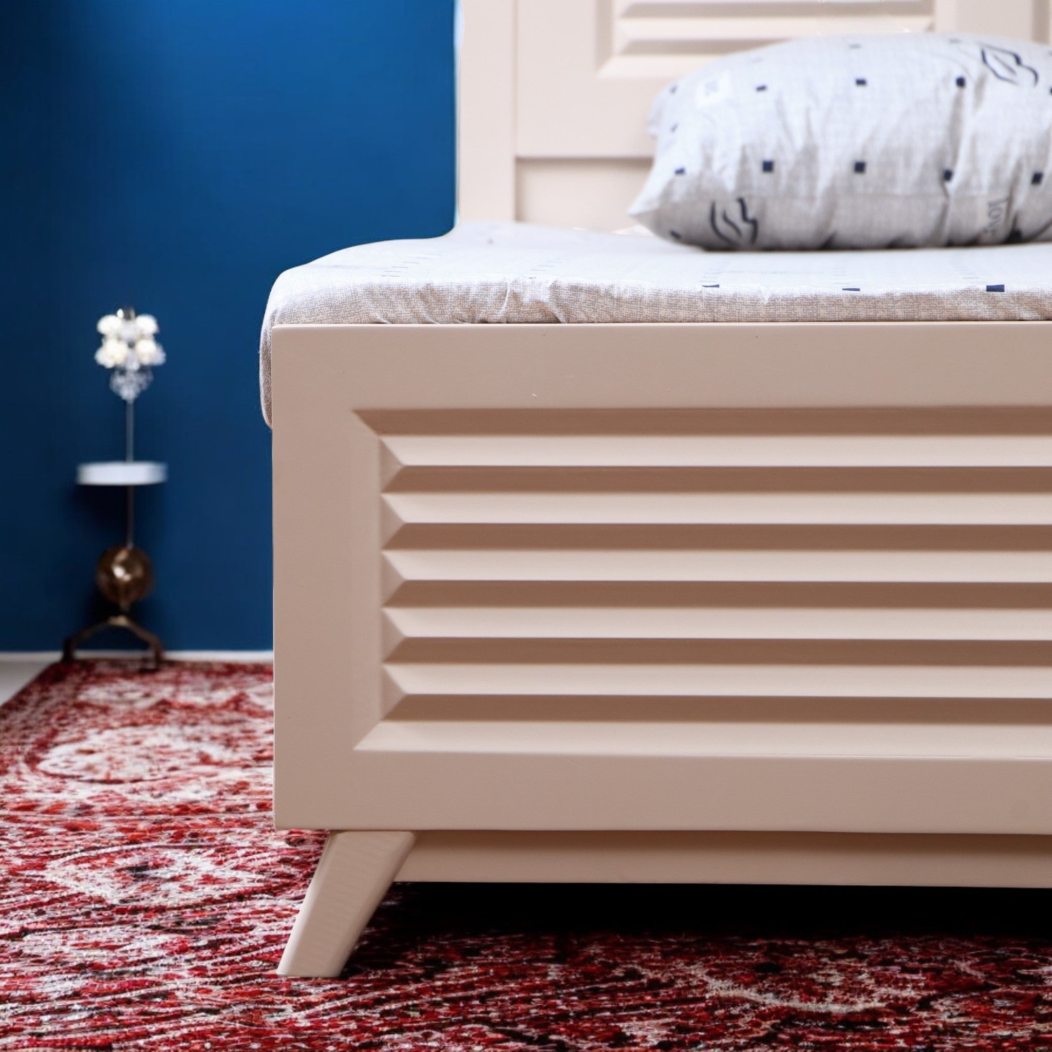 سرير اطفال 370