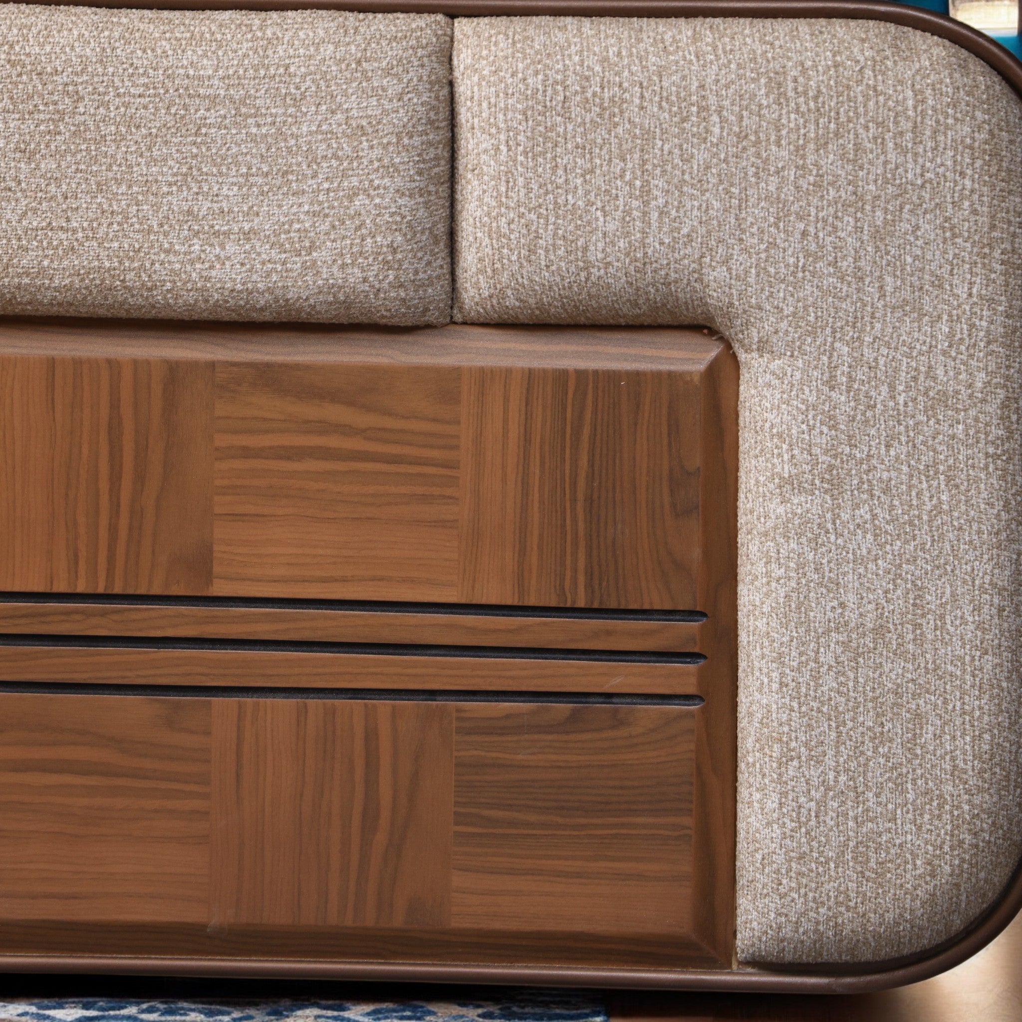 سرير اطفال 372