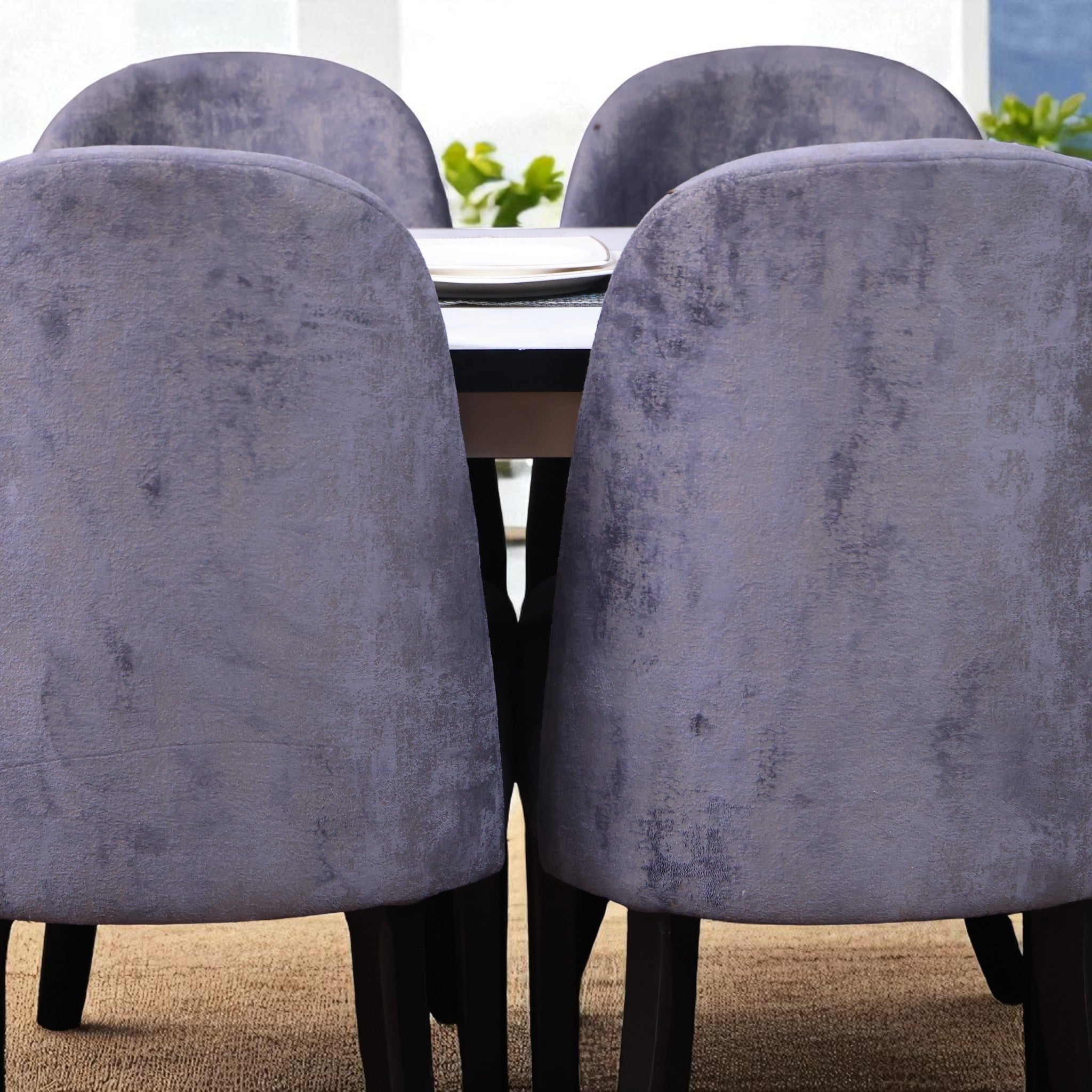 غرفة سفرة 406