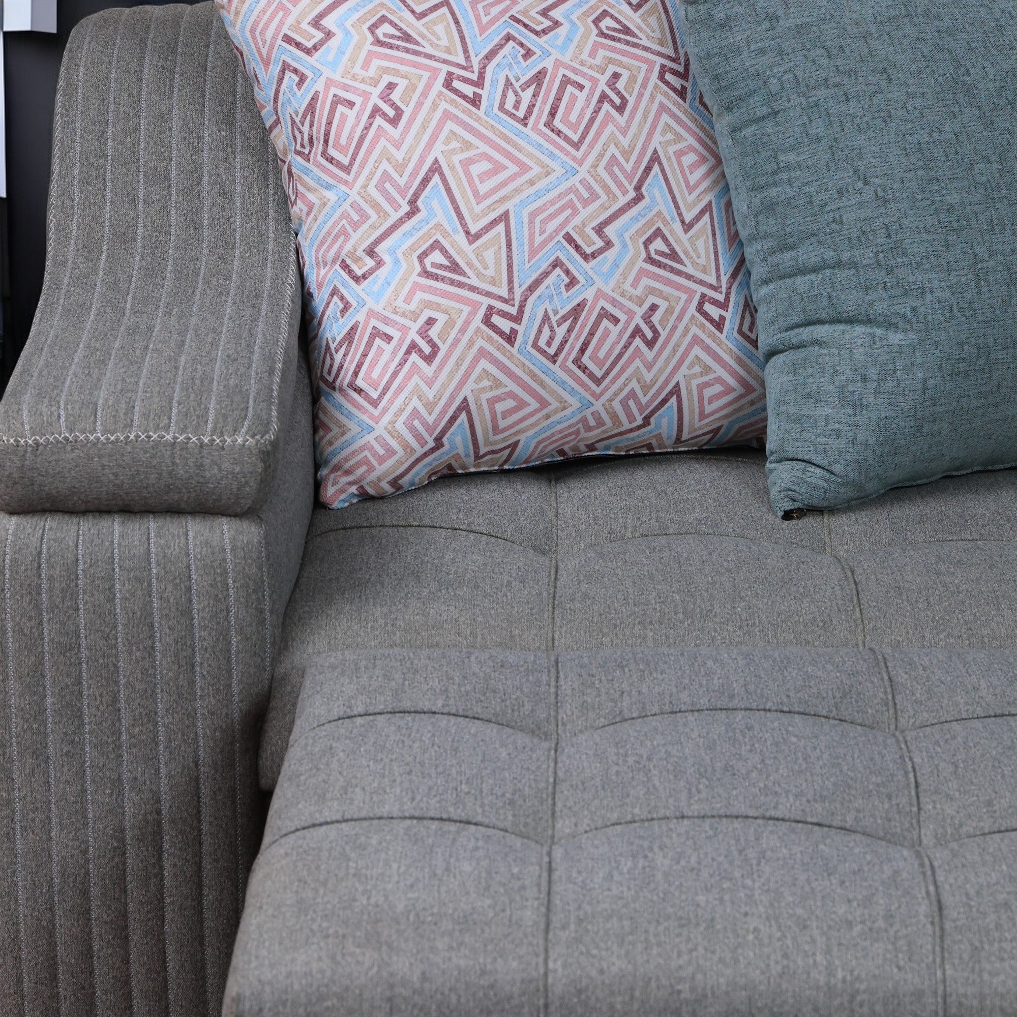 ركنة سرير وسحارة 255