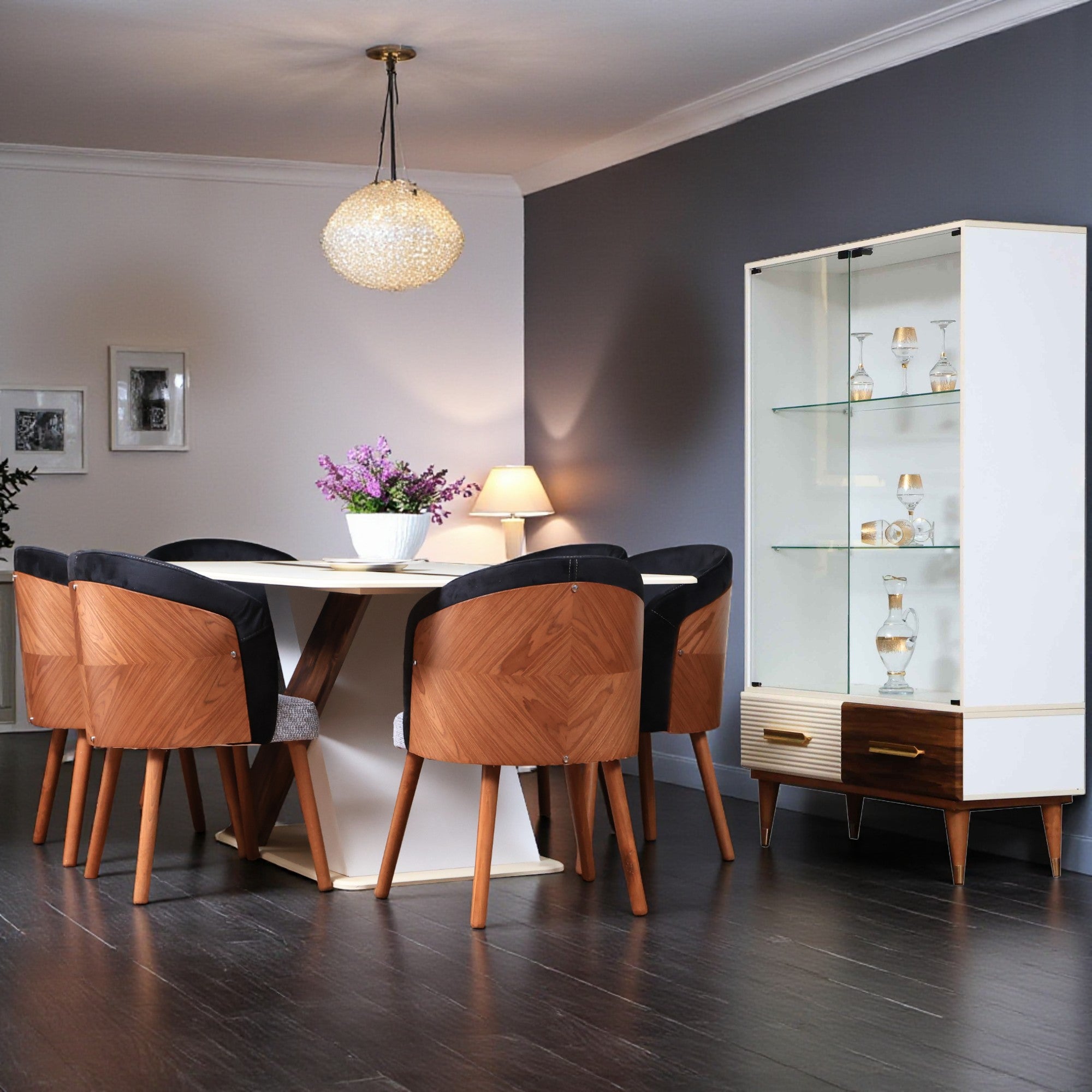 غرفة سفرة 423