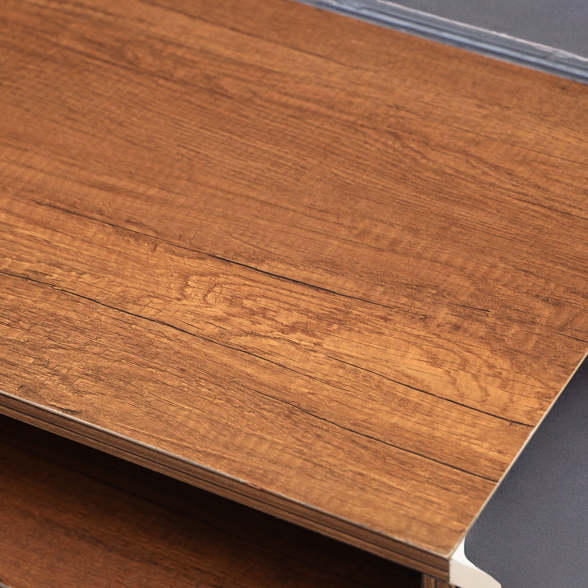 ترابيزة تليفزيون 197