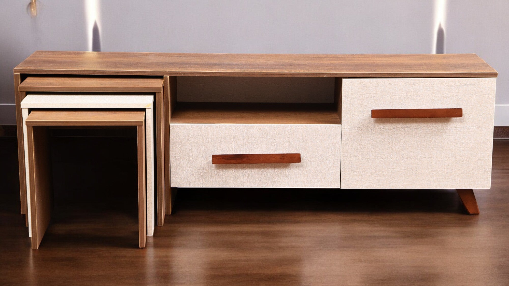 ترابيزة تليفزيون 132