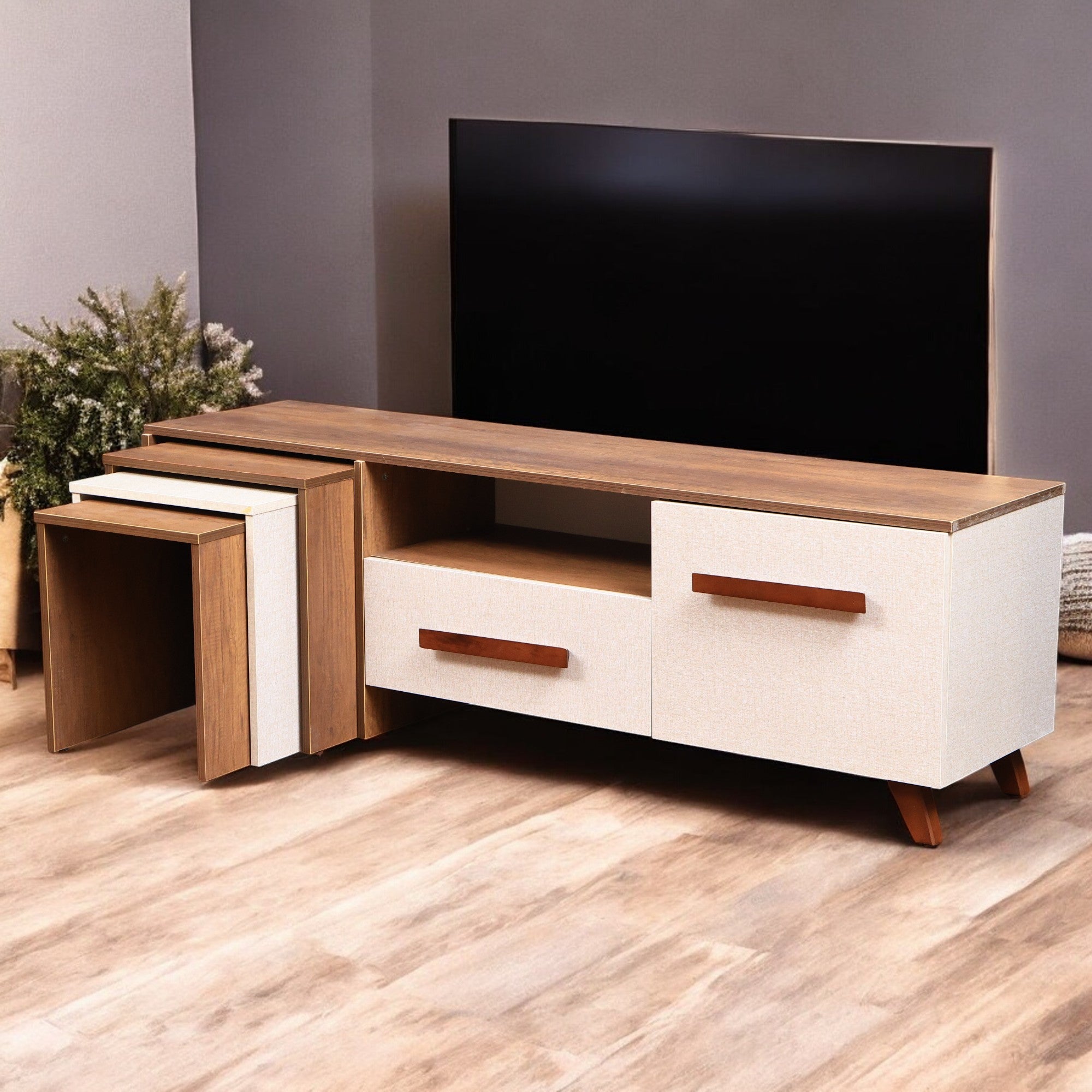 ترابيزة تليفزيون 132