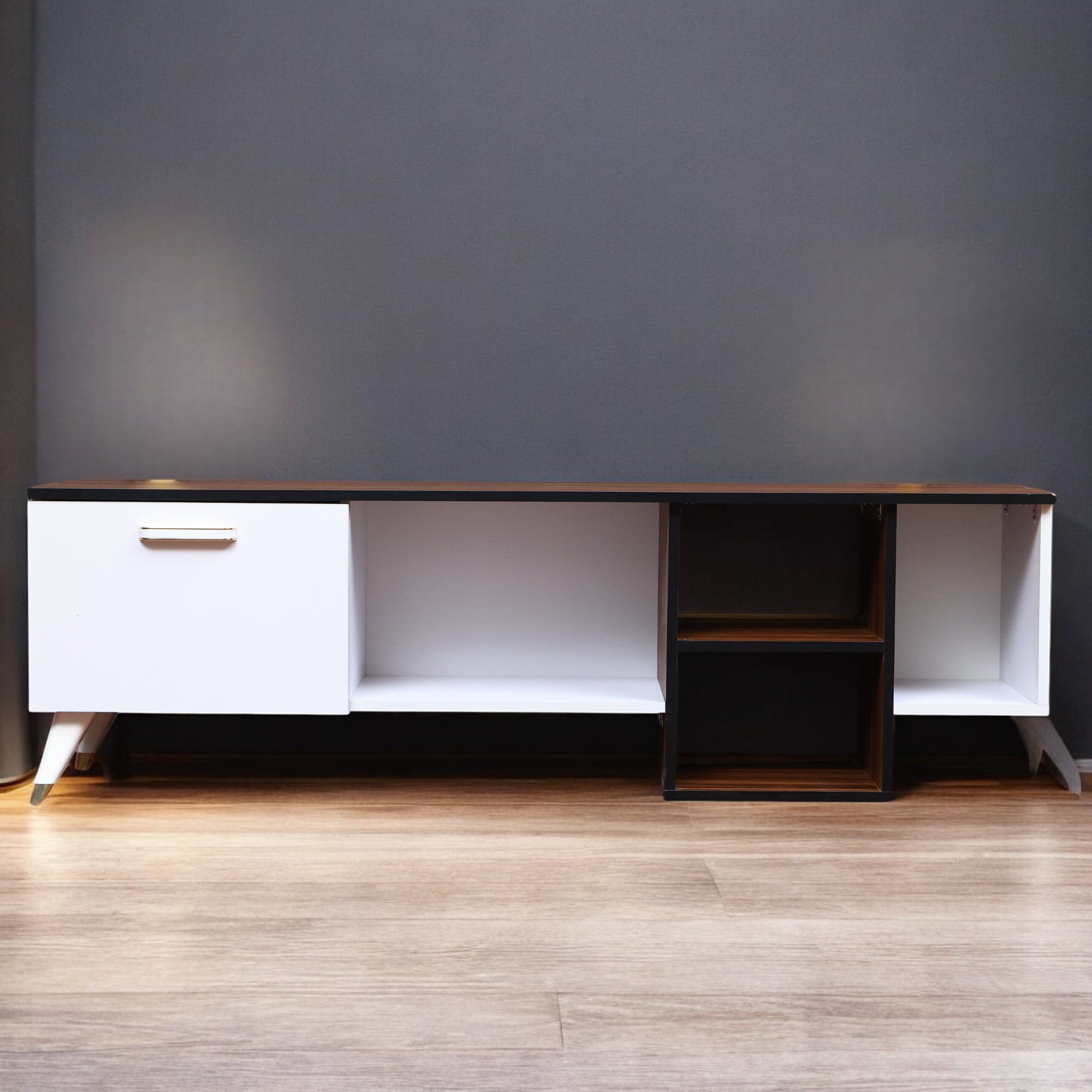 ترابيزة تليفزيون 187