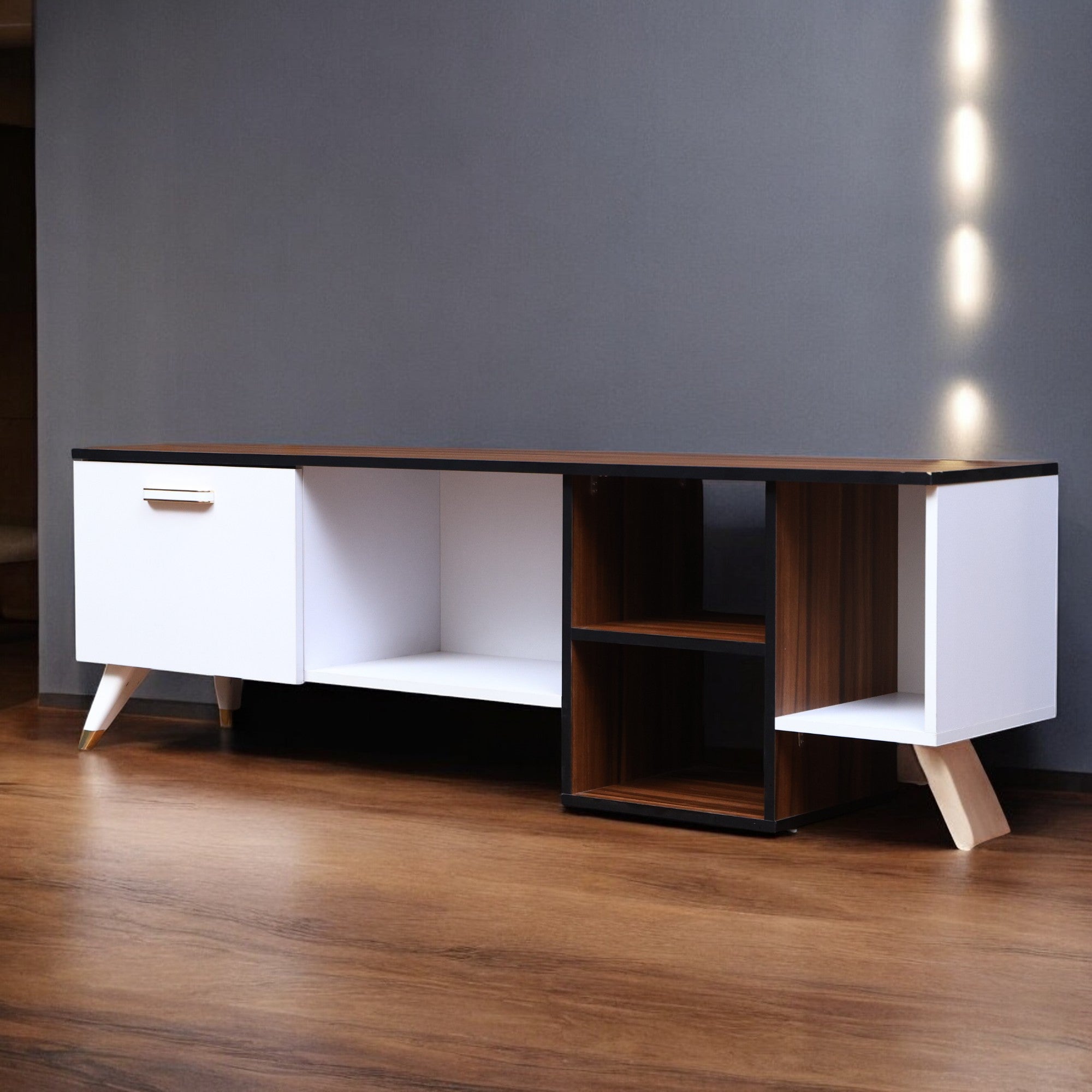 ترابيزة تليفزيون 187