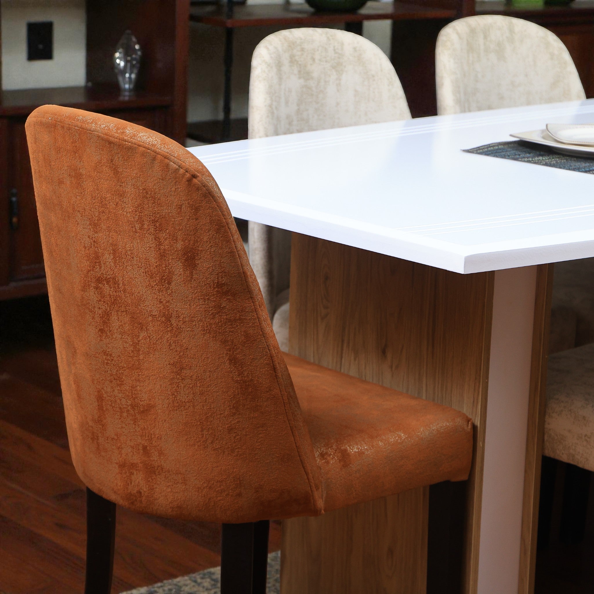 غرفة سفرة 653