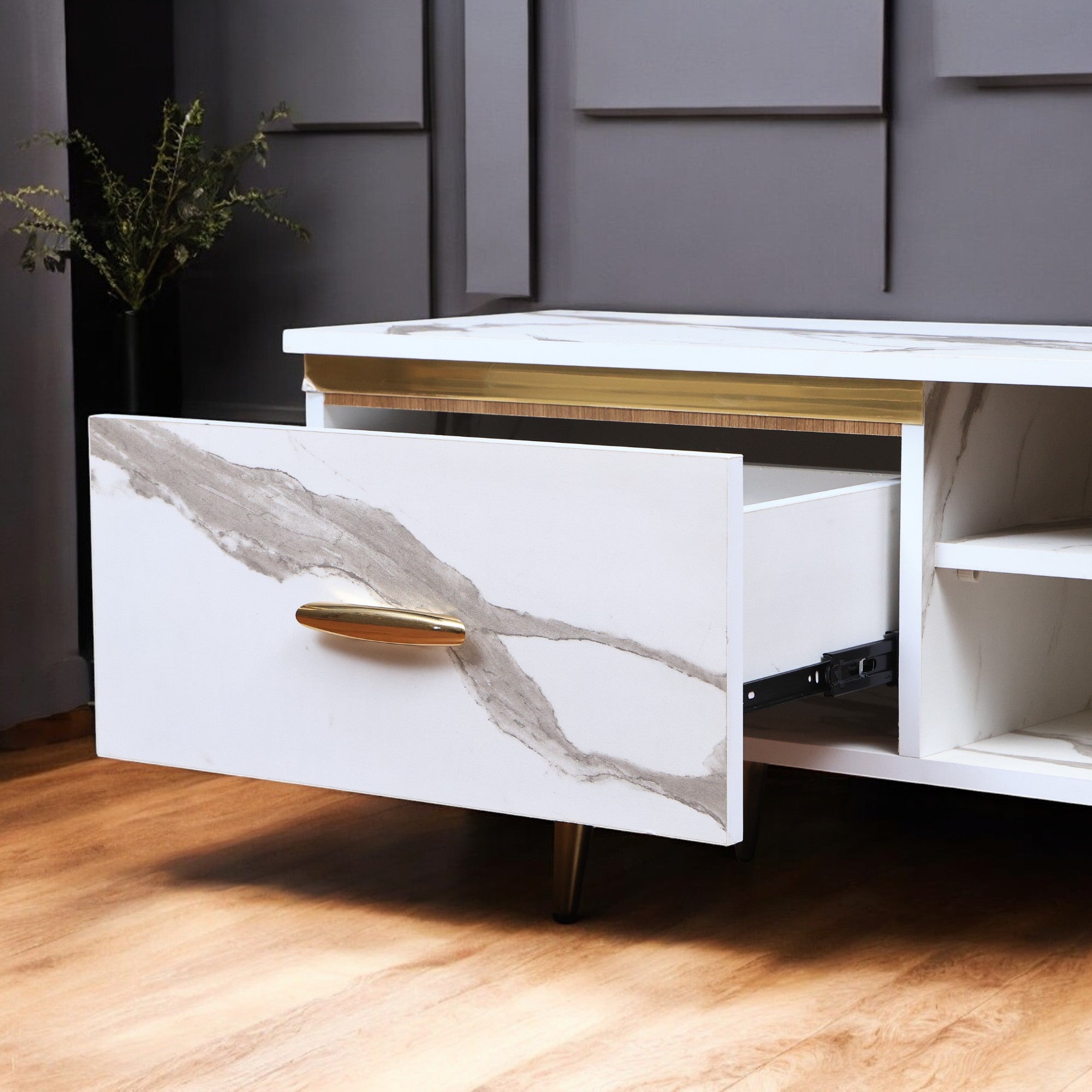 ترابيزة تليفزيون 189