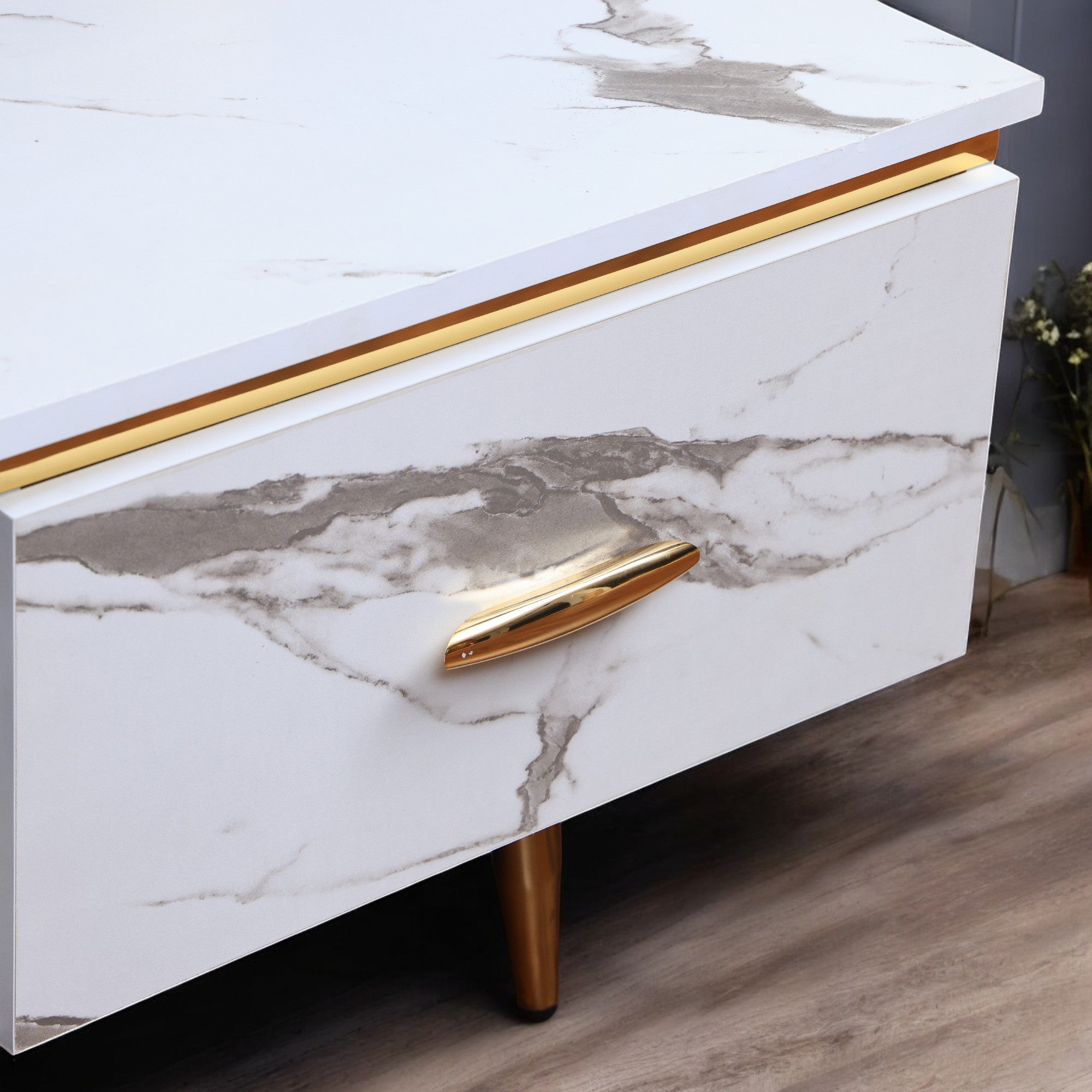 ترابيزة تليفزيون 189