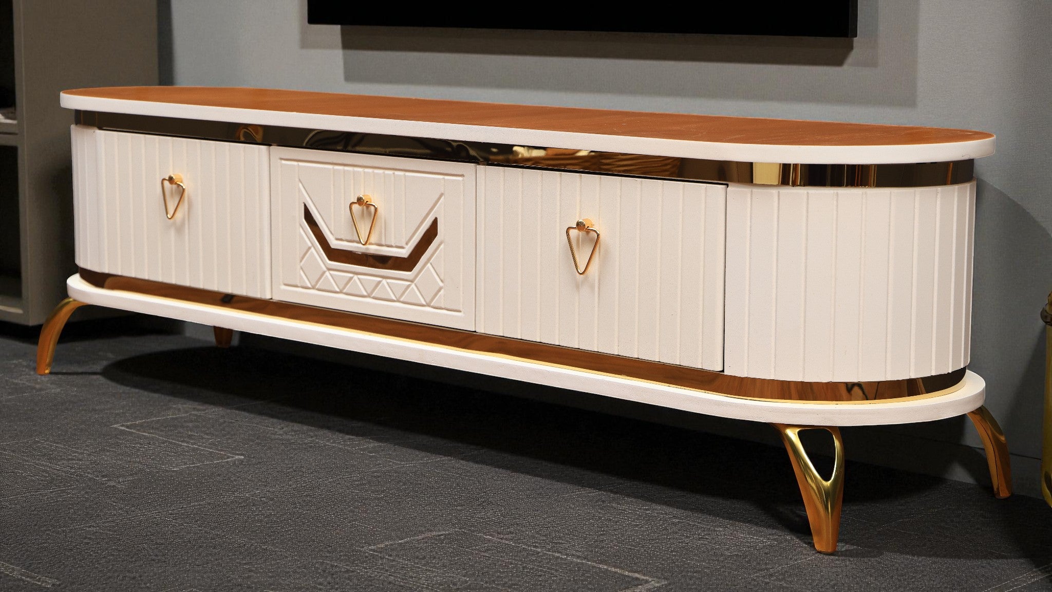 ترابيزة تليفزيون 198