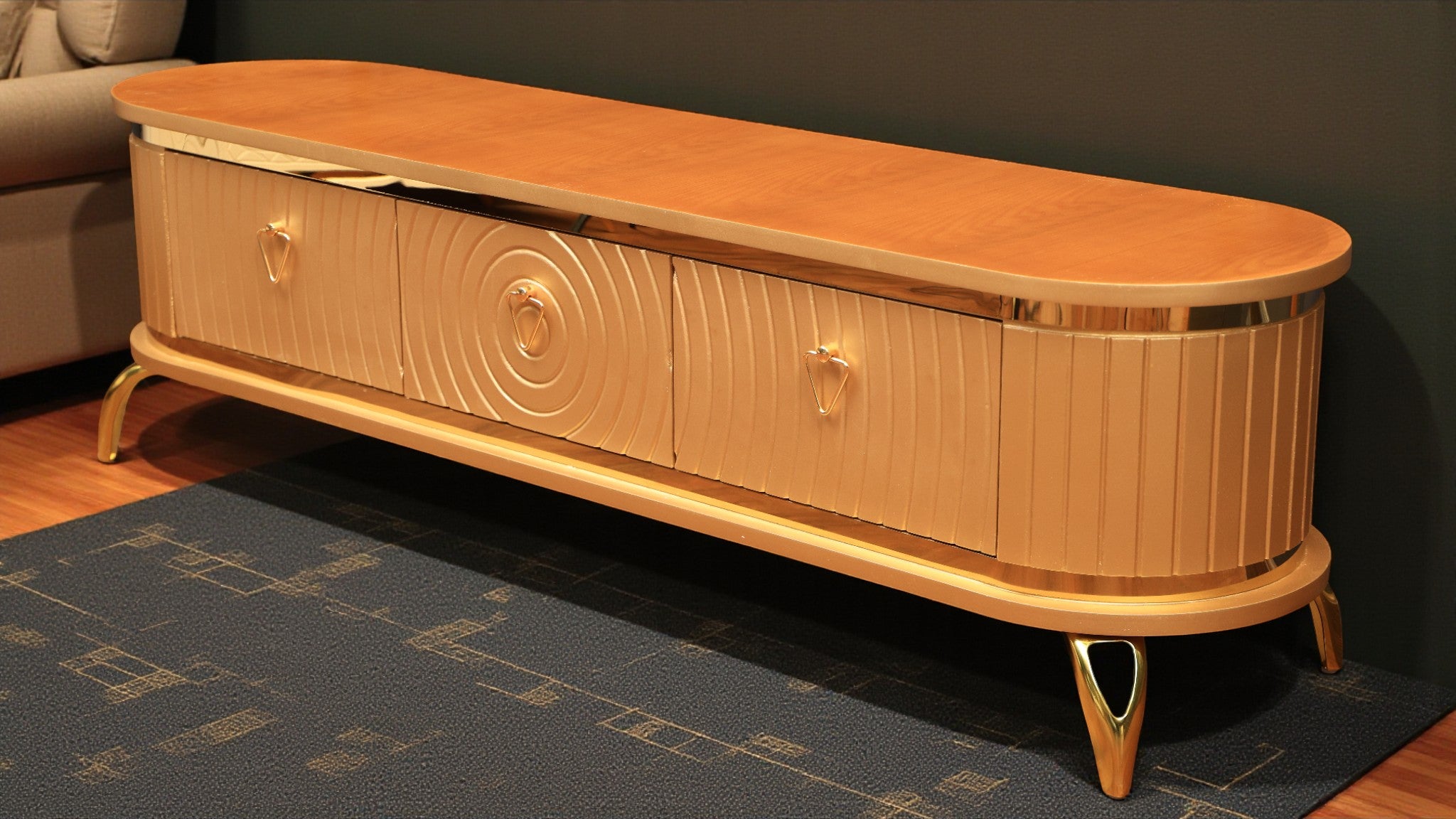 ترابيزة تليفزيون 199