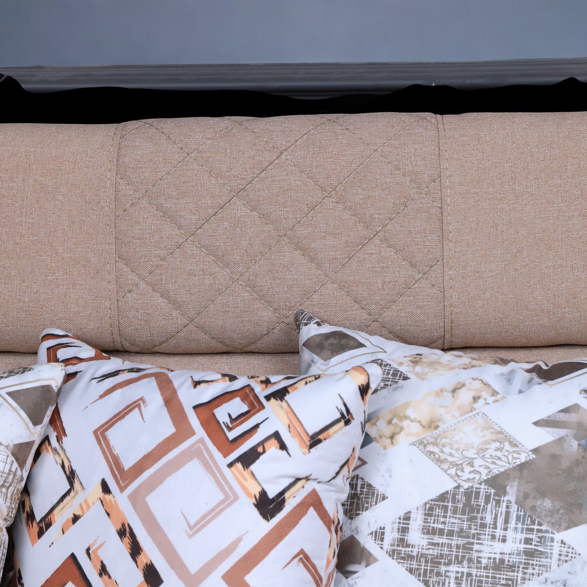 ركنة سرير وسحارة 173