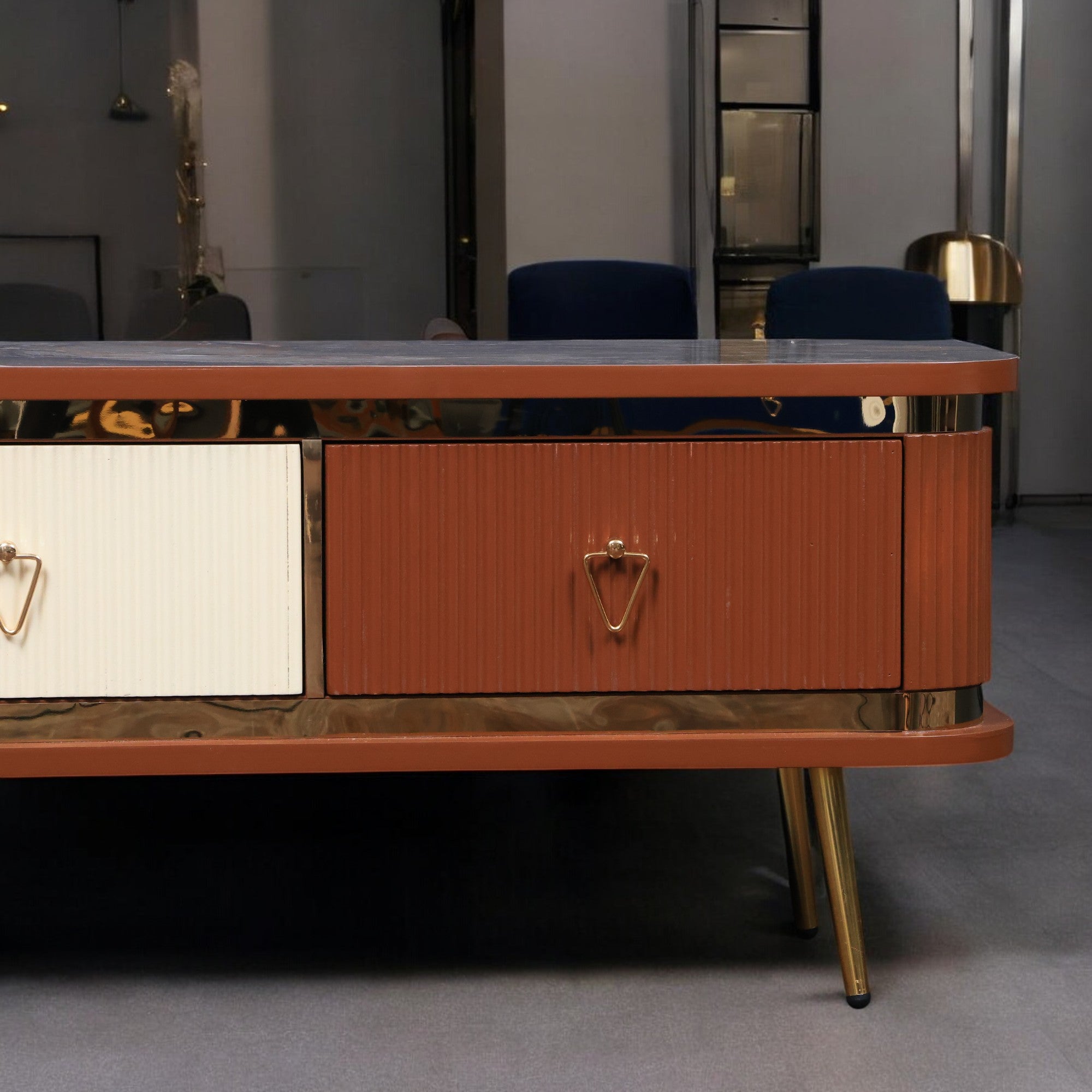 ترابيزة تليفزيون 165