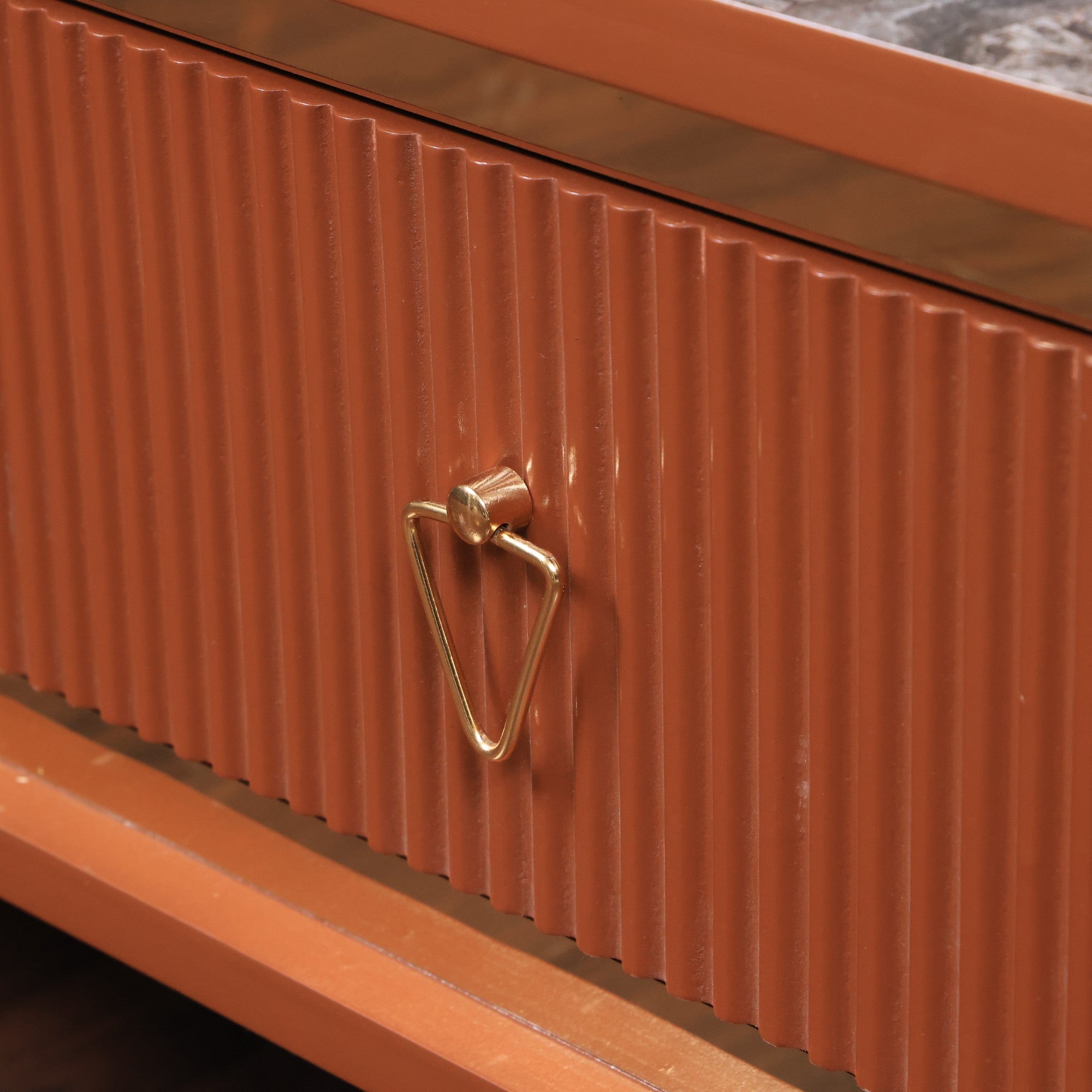 ترابيزة تليفزيون 165