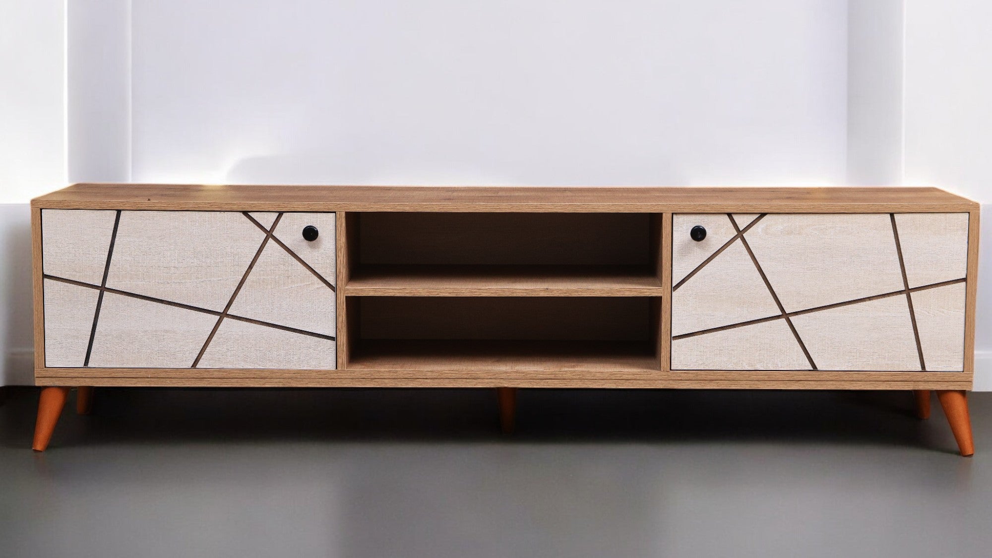 ترابيزة تليفزيون 192