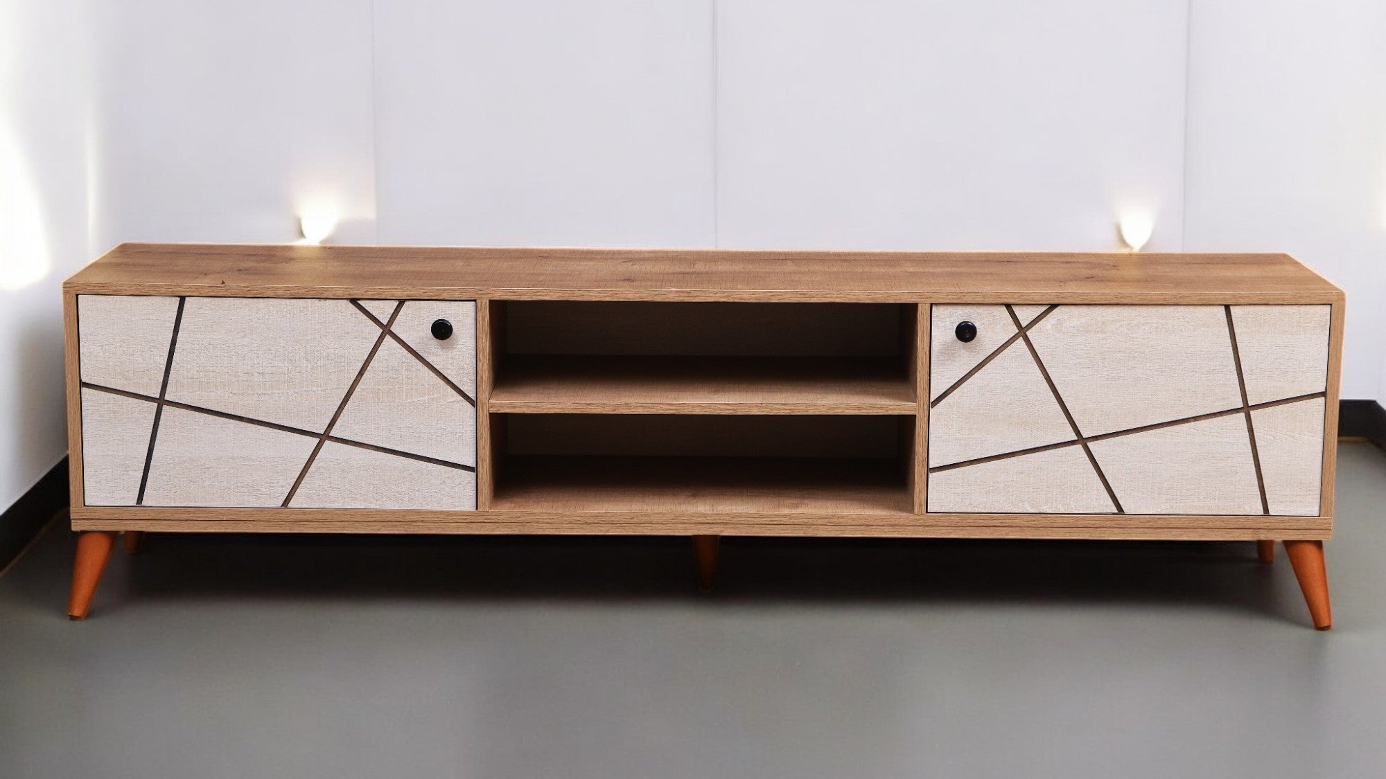 ترابيزة تليفزيون 192