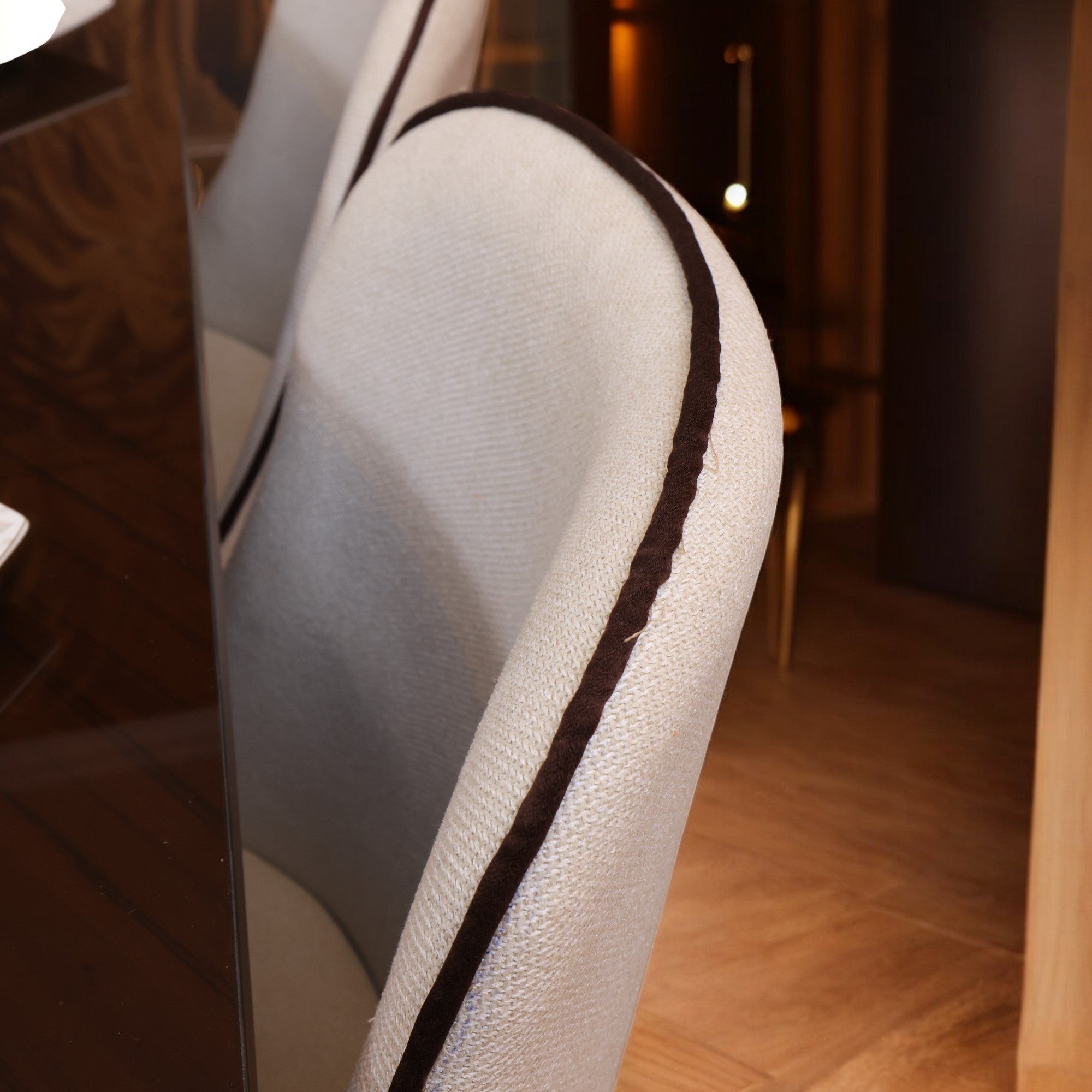 غرفة سفرة 254