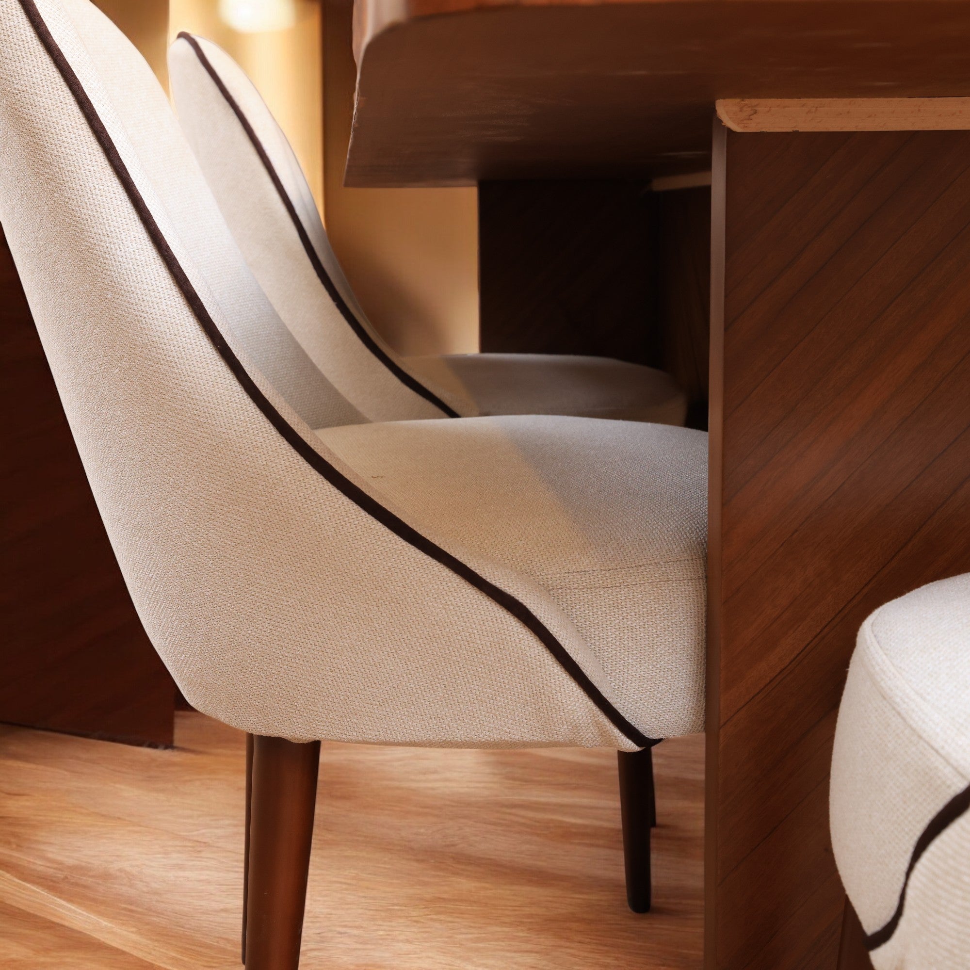 غرفة سفرة 254