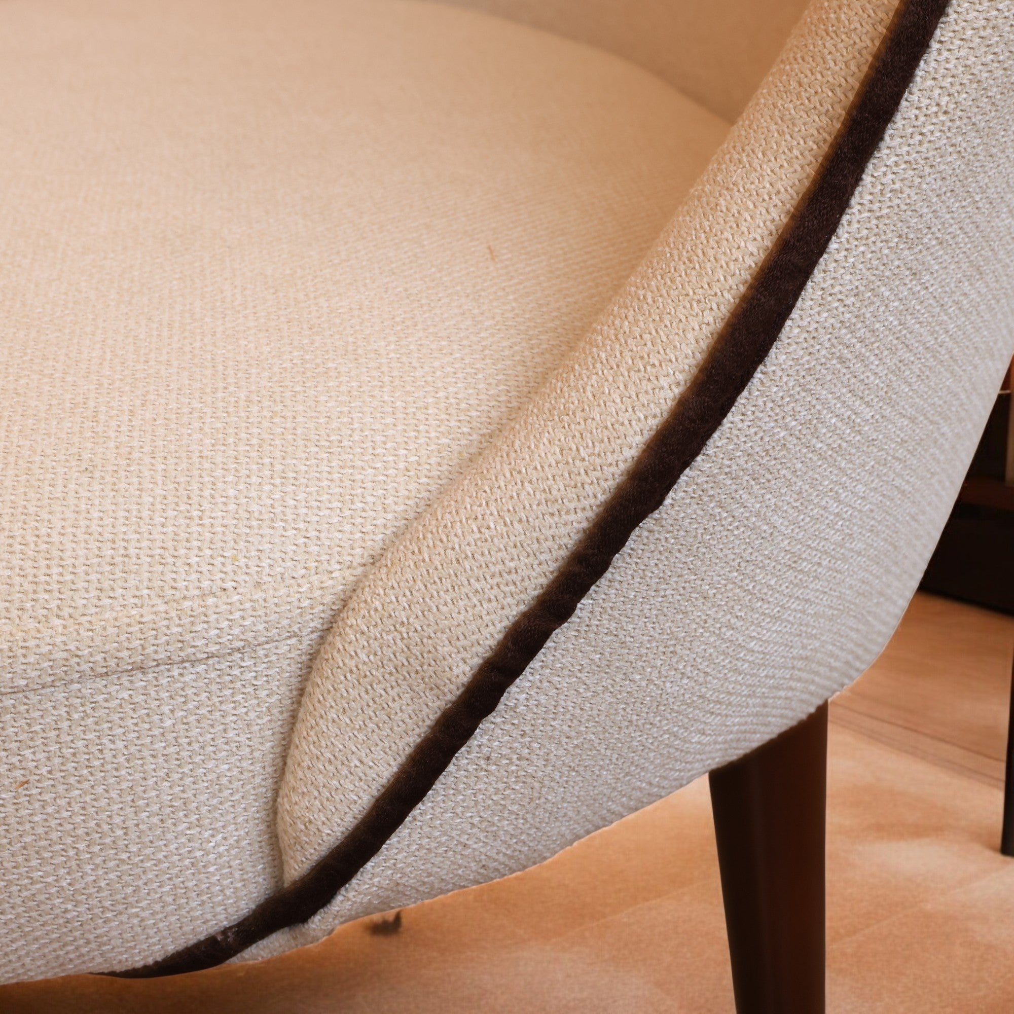 غرفة سفرة 255