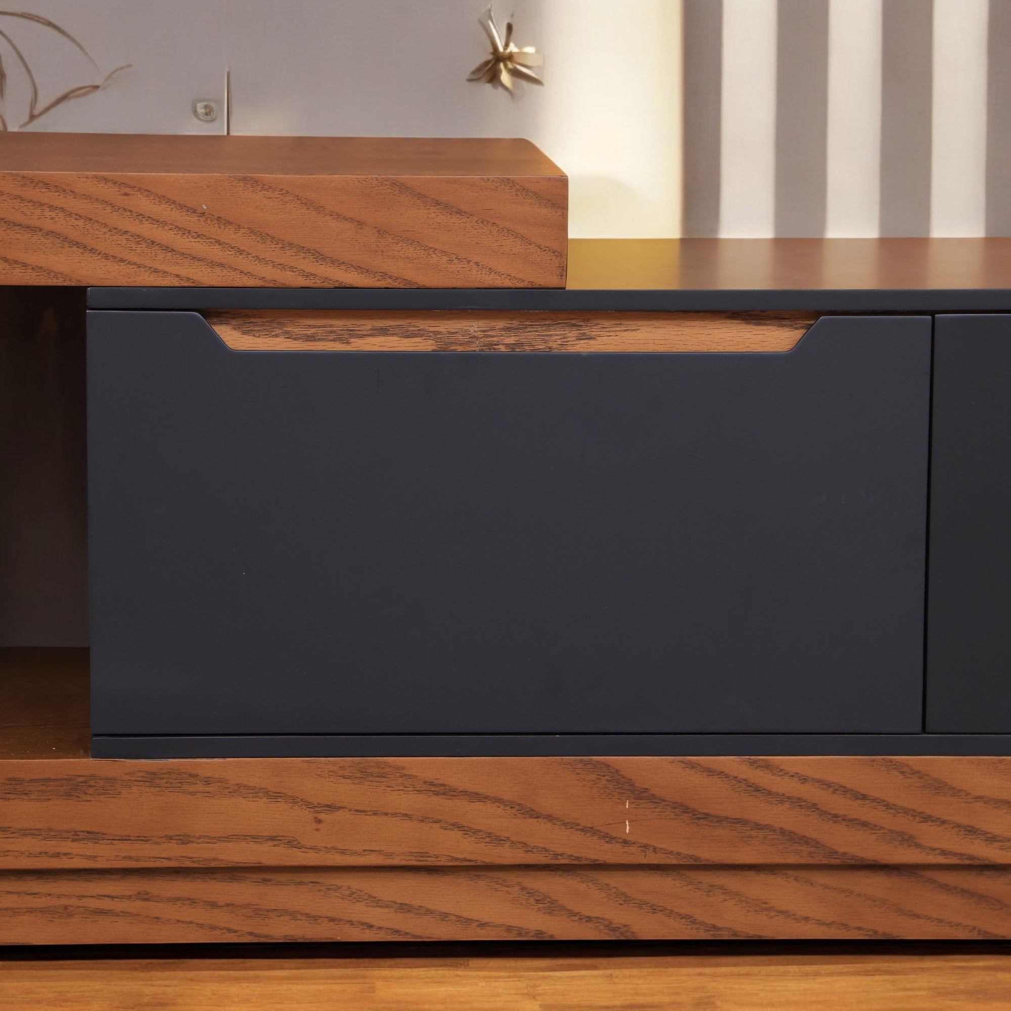 ترابيزة تليفزيون 151