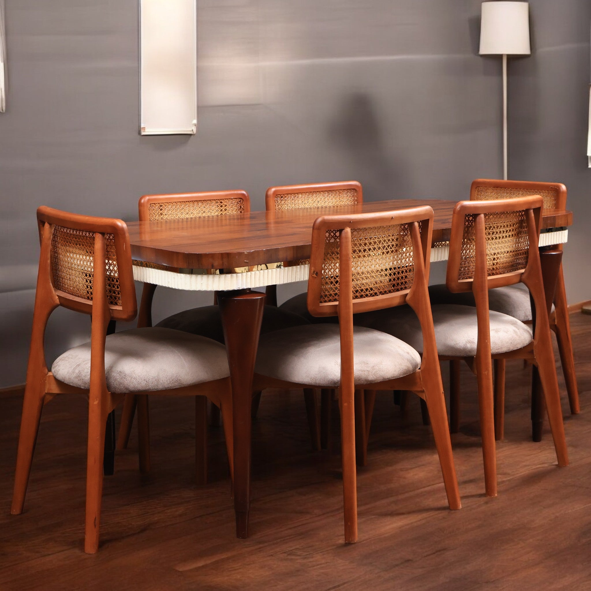 ترابيزة سفرة 356