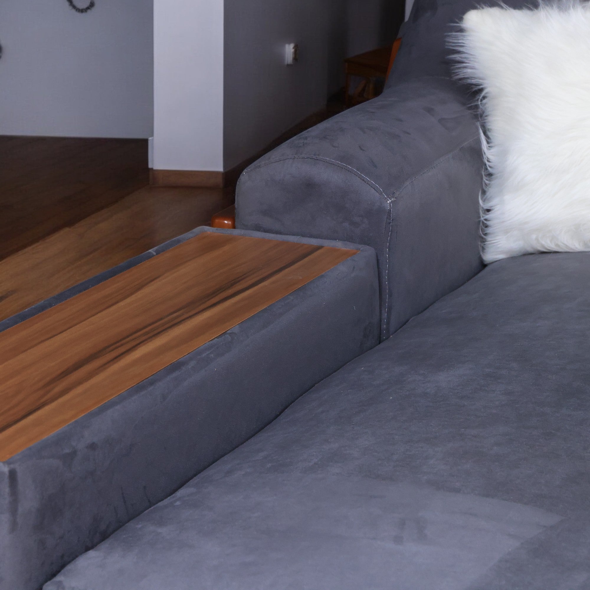 ركنة سرير وسحارة 258