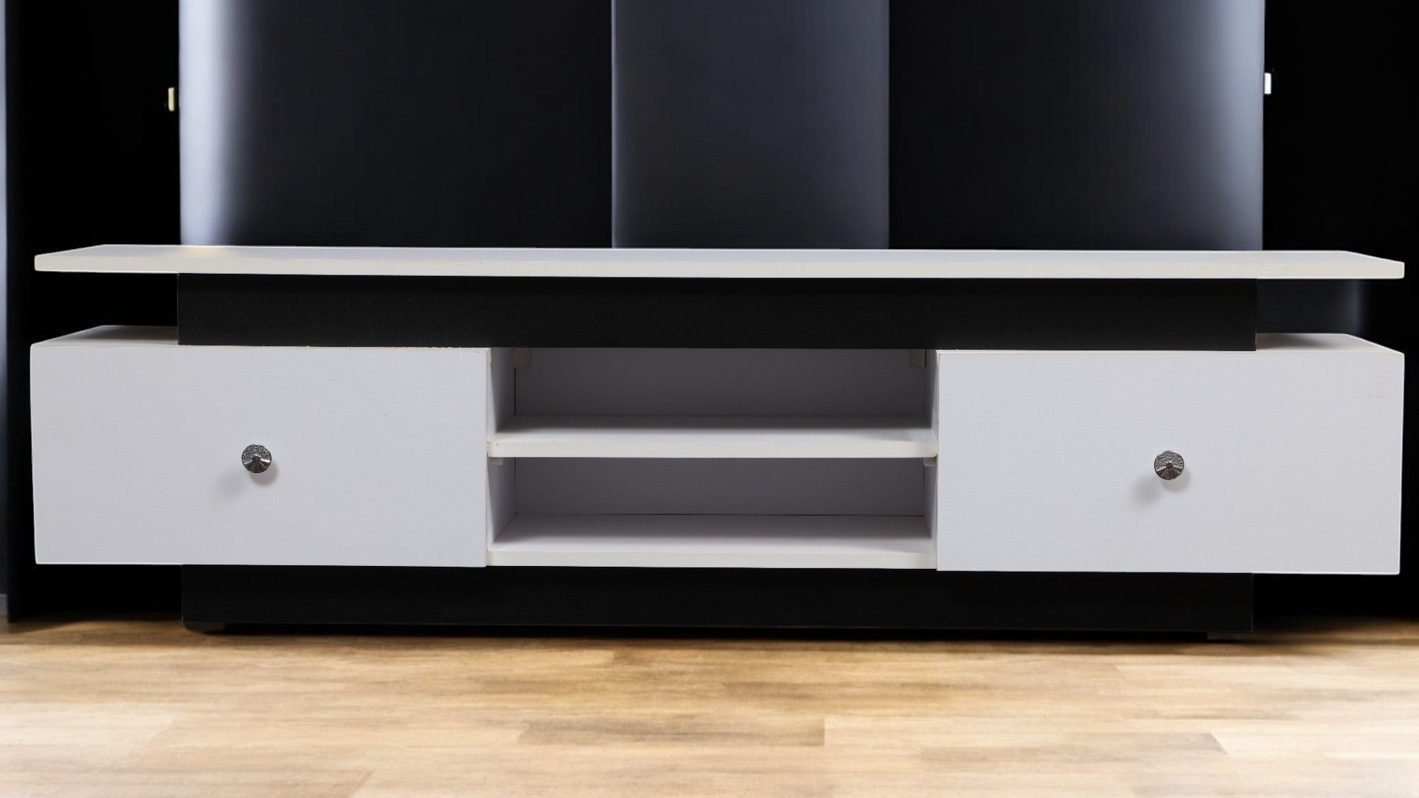 ترابيزة تليفزيون 161