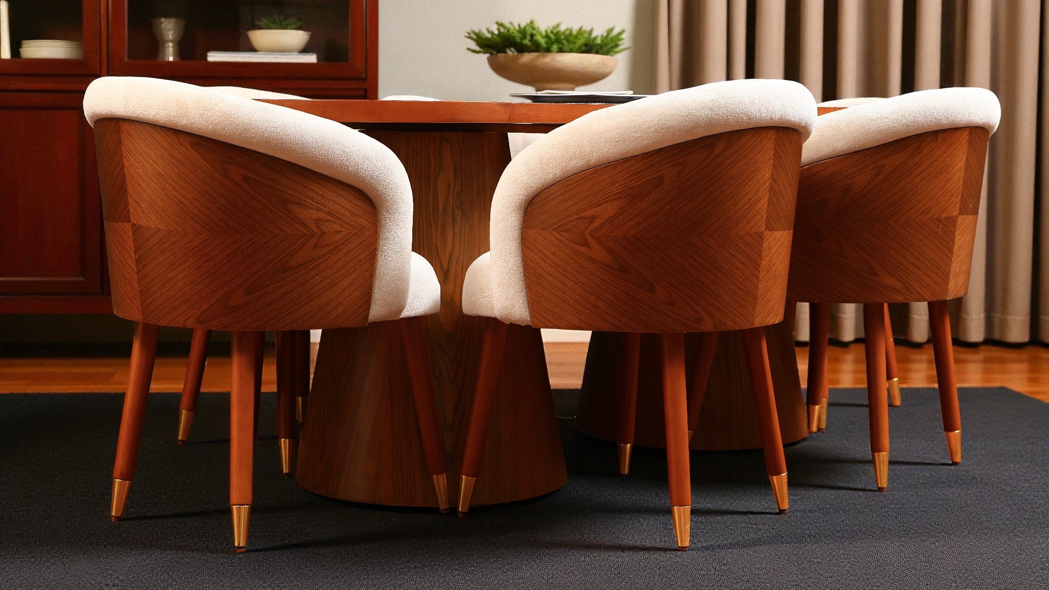 ترابيزة سفرة 585