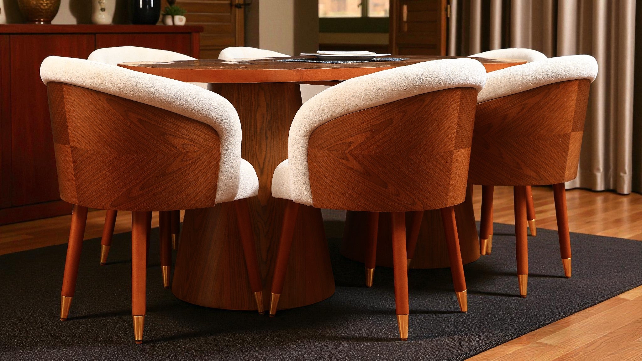 ترابيزة سفرة 585