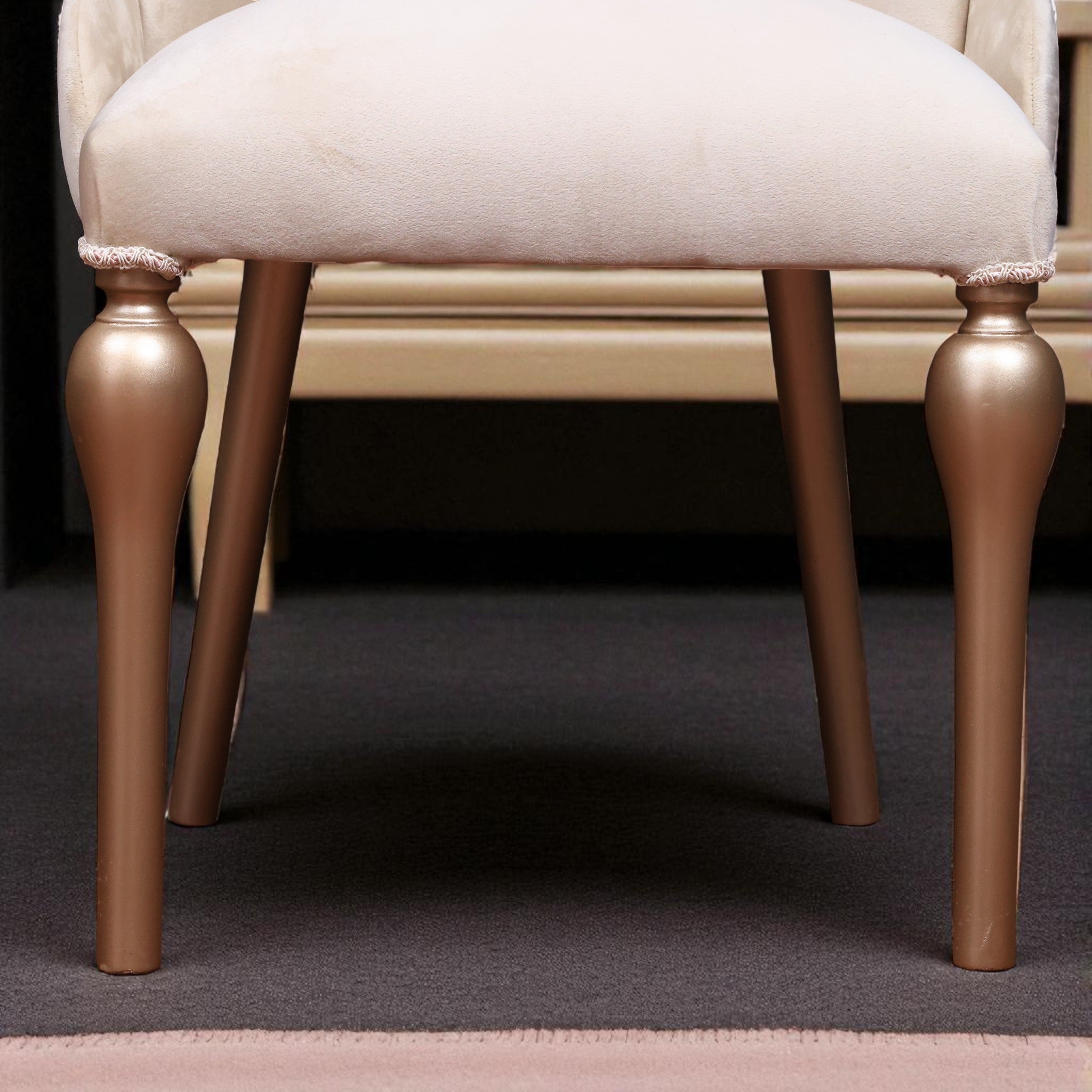 غرفة سفرة 370