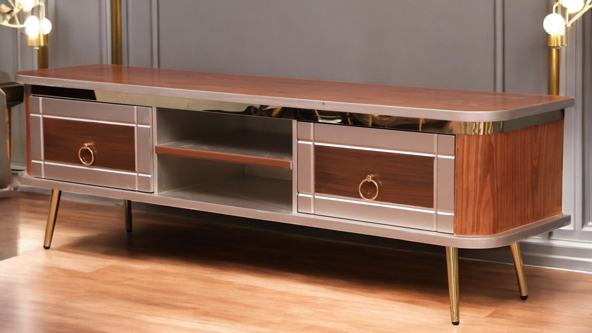 ترابيزة تليفزيون 168