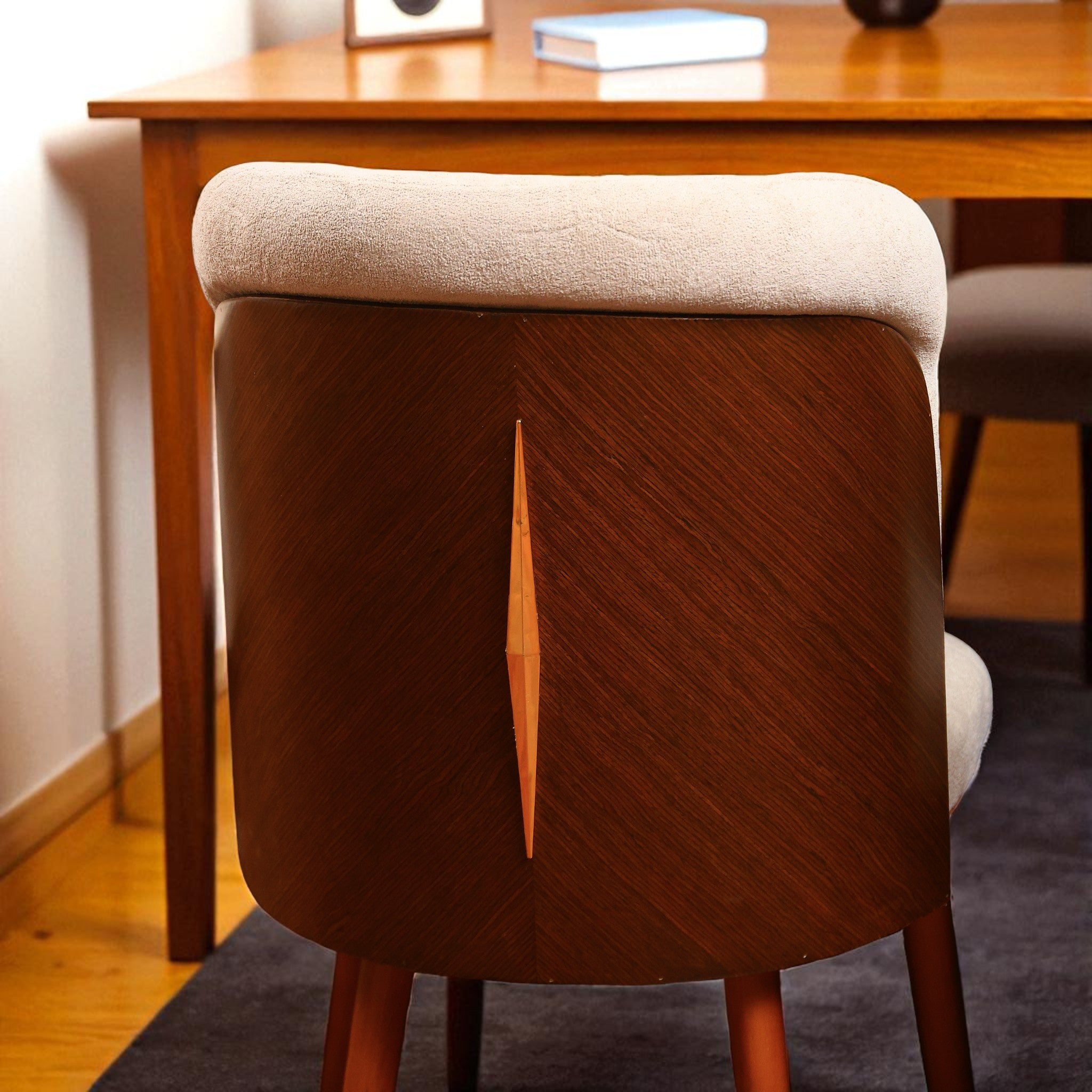 ترابيزة سفرة 555